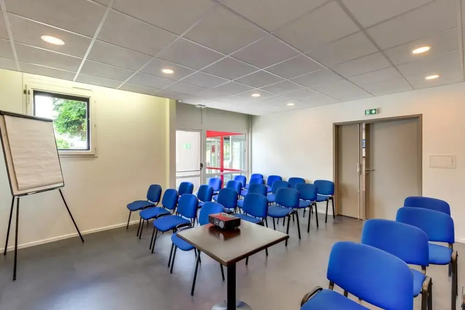 ibis styles Bobigny Centre Préfecture