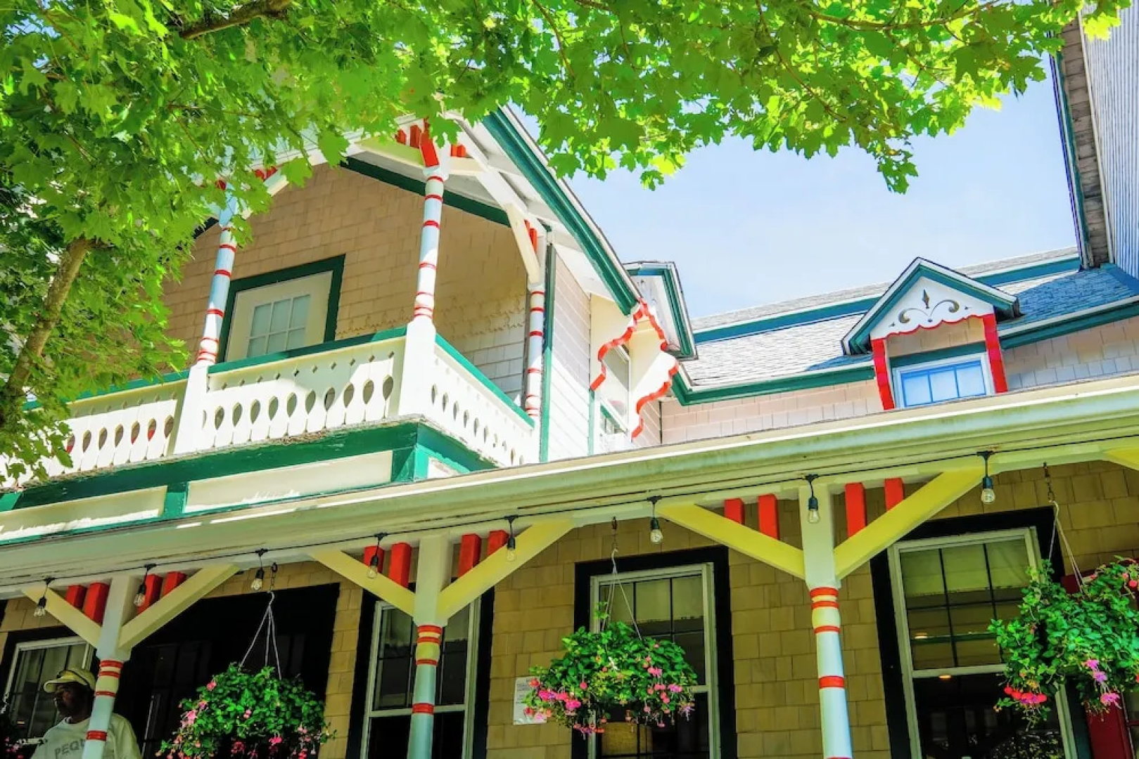 Pequot Hotel