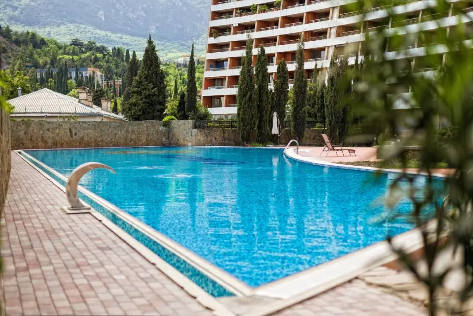 Фамилия Делюкс