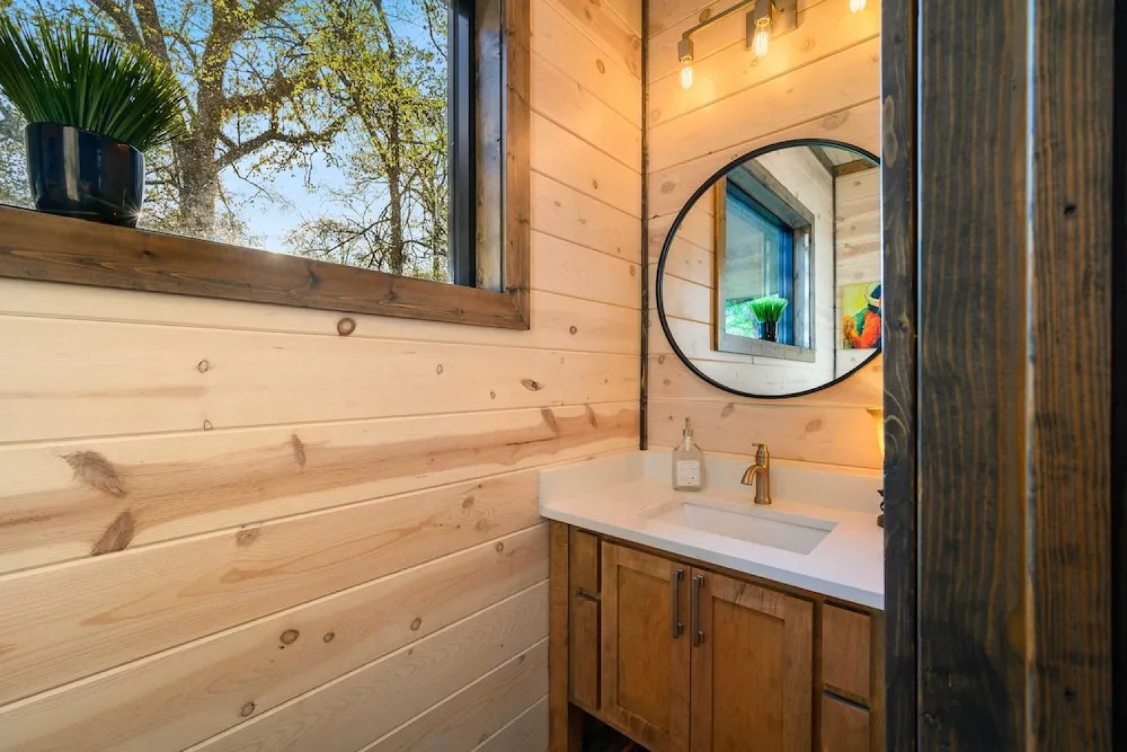 Secluded Creekside Cabin w/ Hot Tub & Fire Pit!