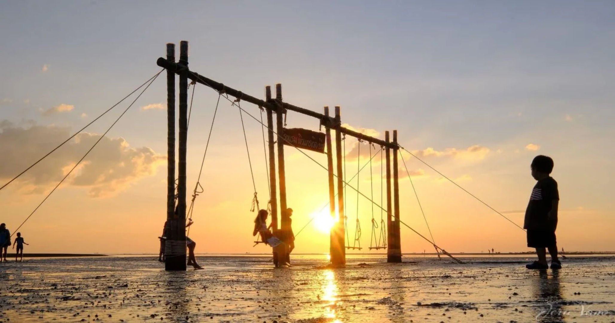 New Travel Beach Resort