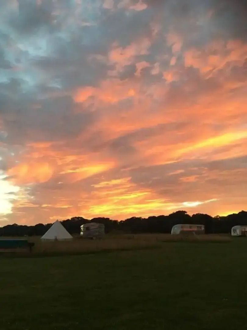 Vintage Vacations - Glamping