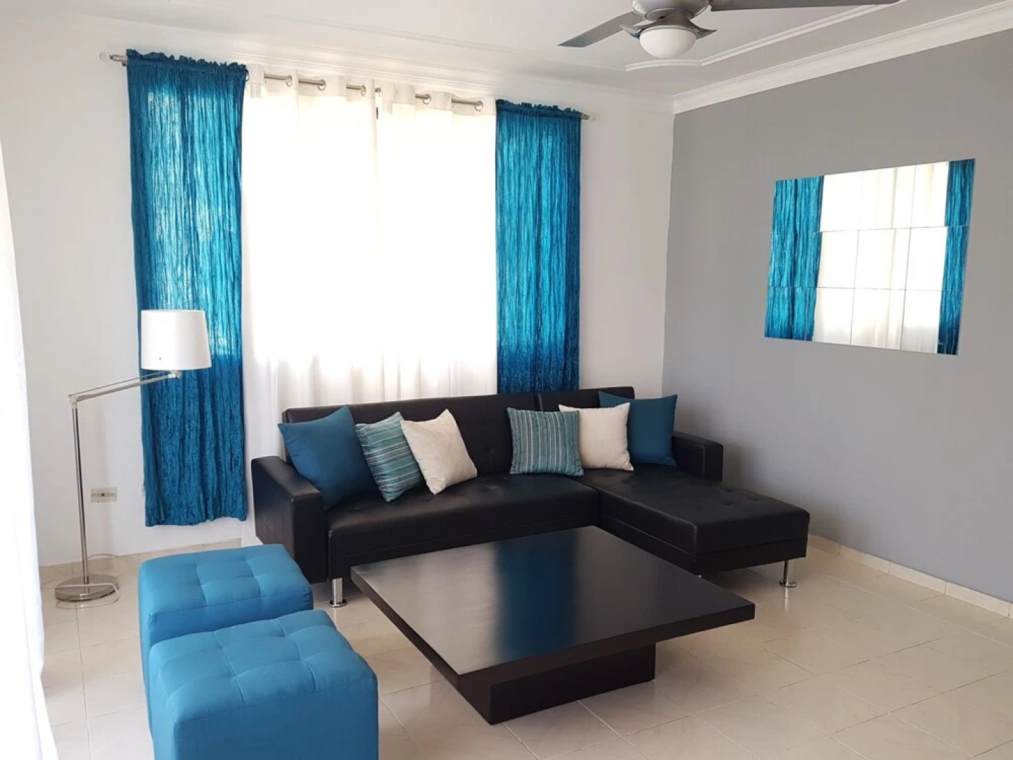 Apartamento hotel la Española