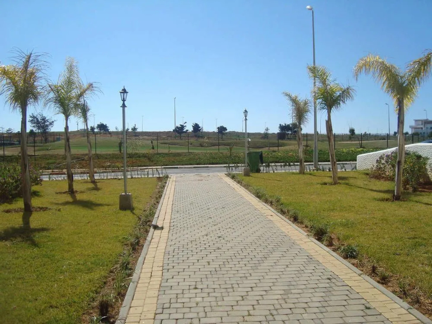 Appartement au complexe marina golf