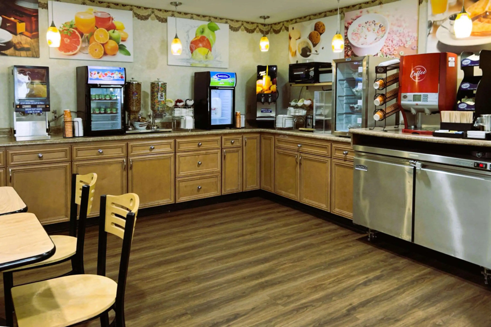 Econo Lodge Grand Forks