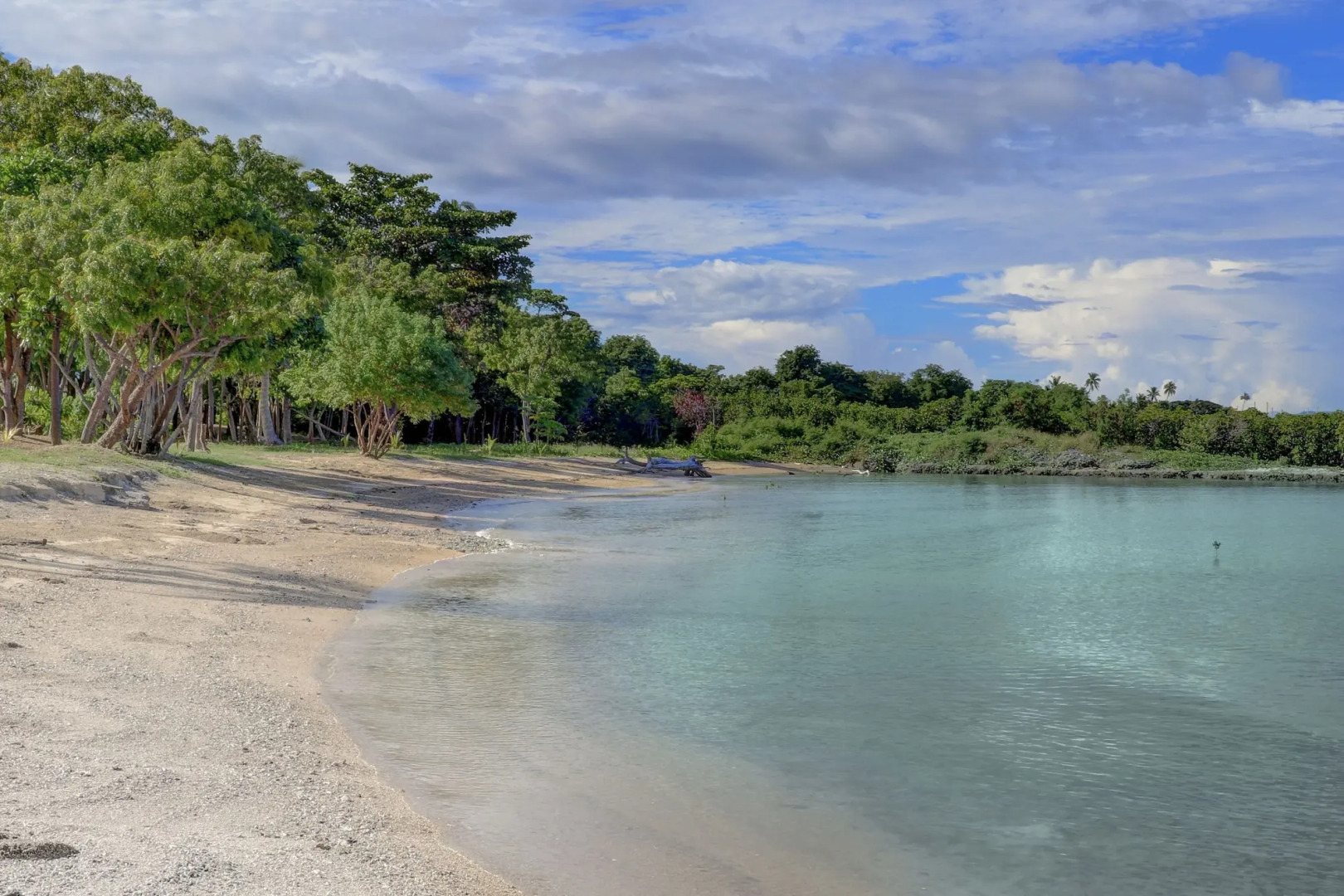 Nila Beach Resort Fiji