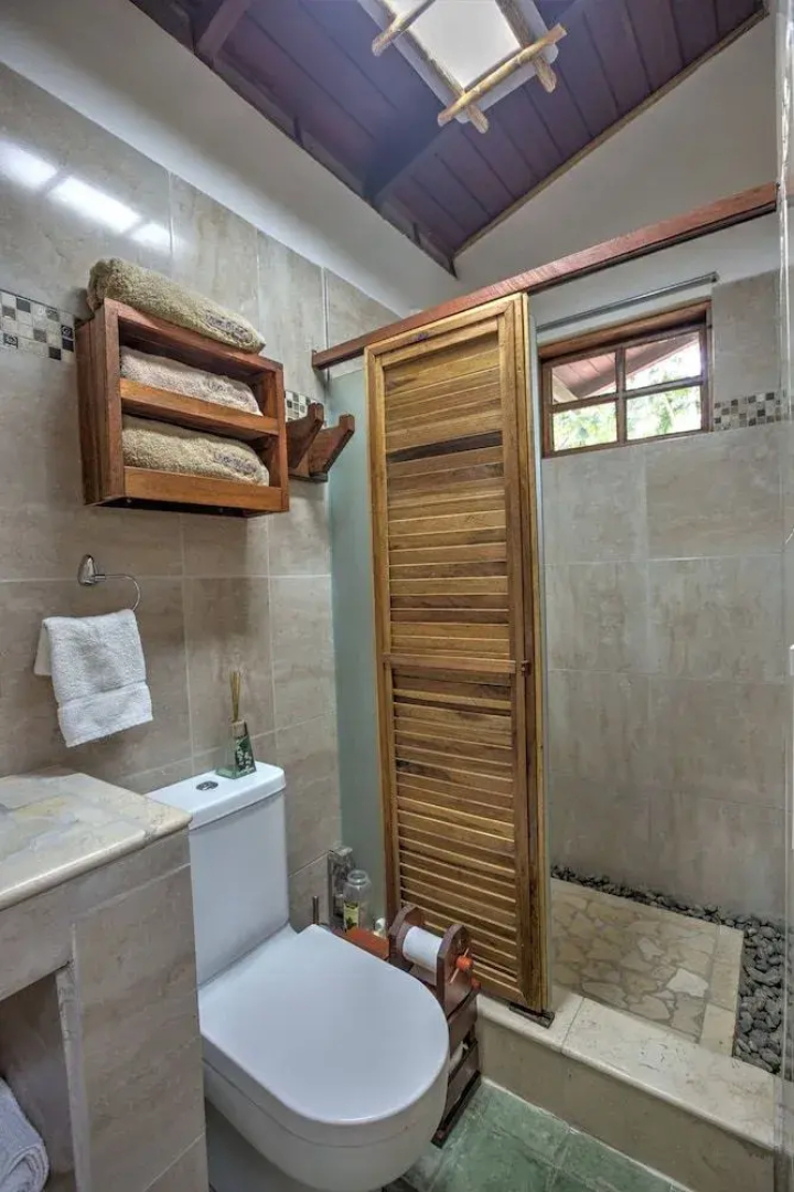 Villa 4 - Amazing 2 Bed Villa - Private Garden