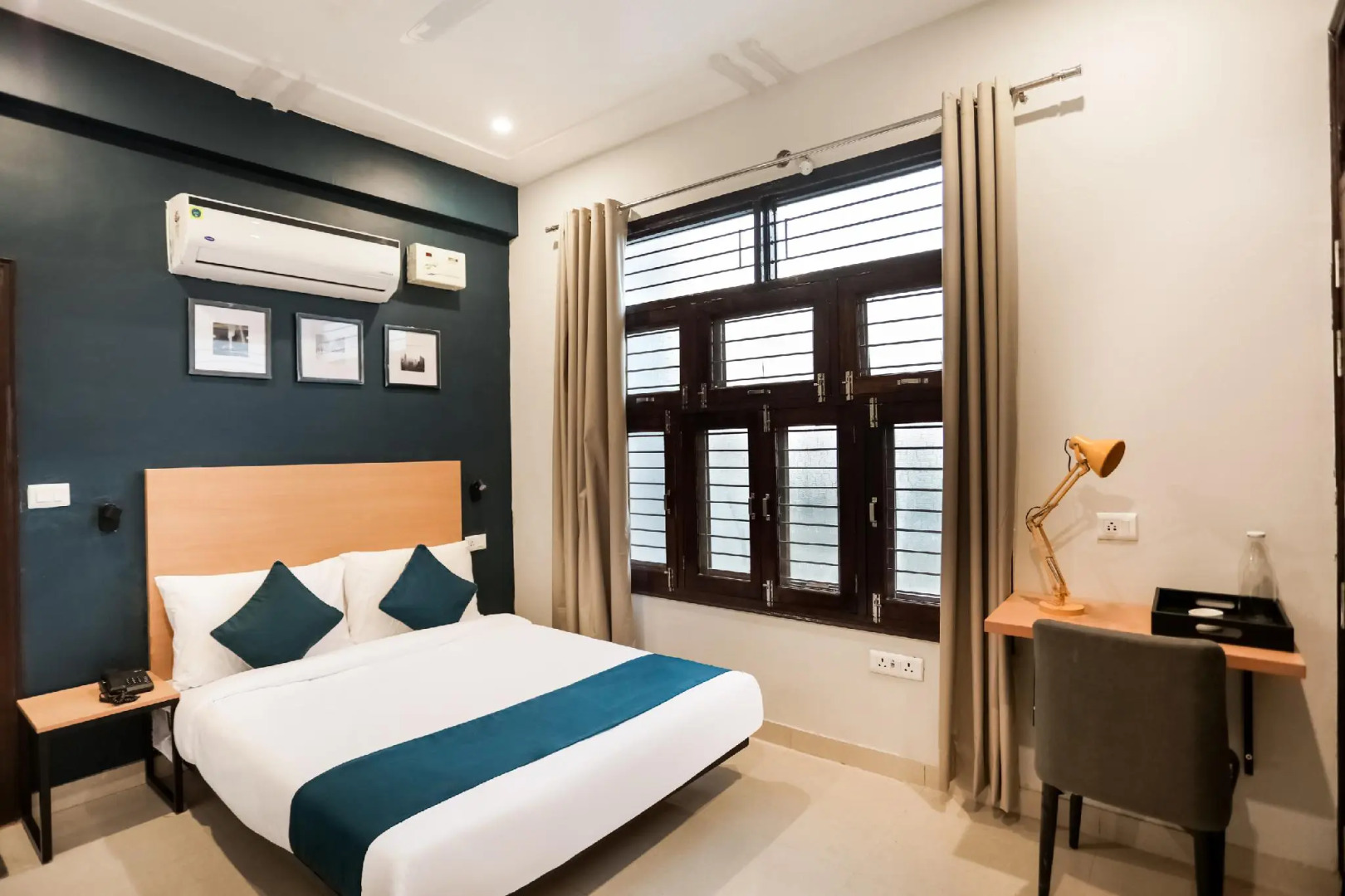 SilverKey Executive Stays 45466 Gangotri Vihar