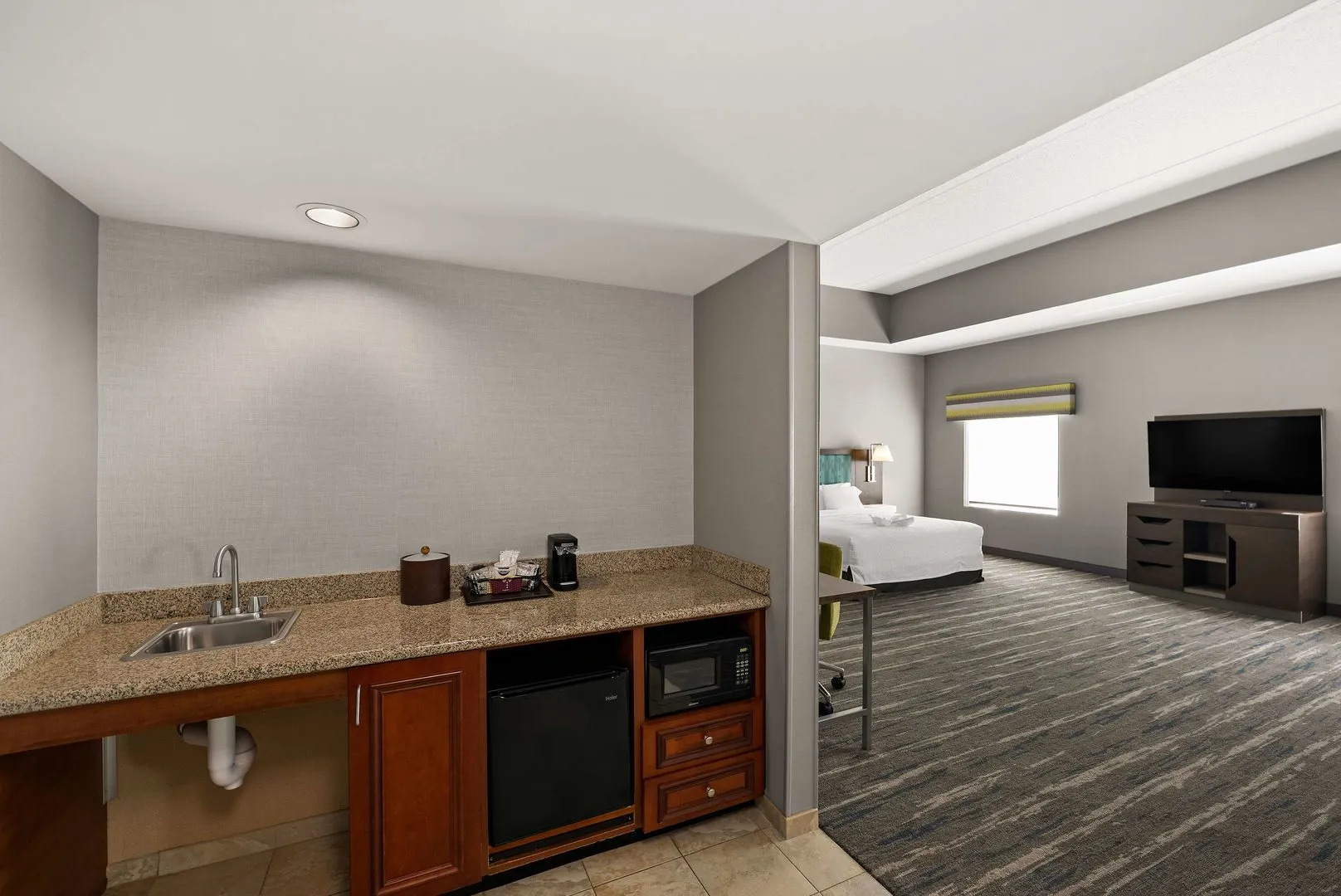 Hampton Inn & Suites Poughkeepsie