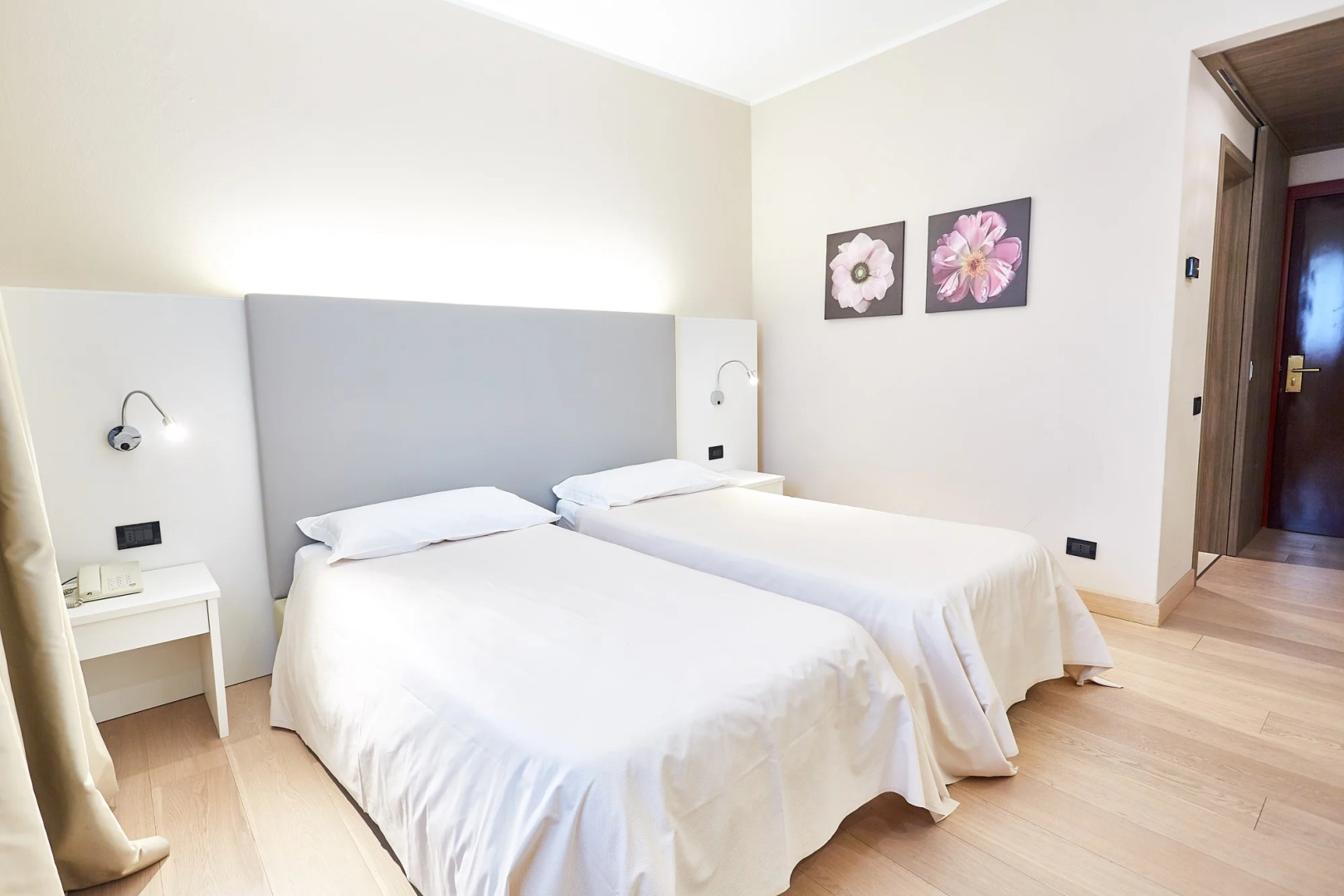 MajesticHouse Conference & Restaurant