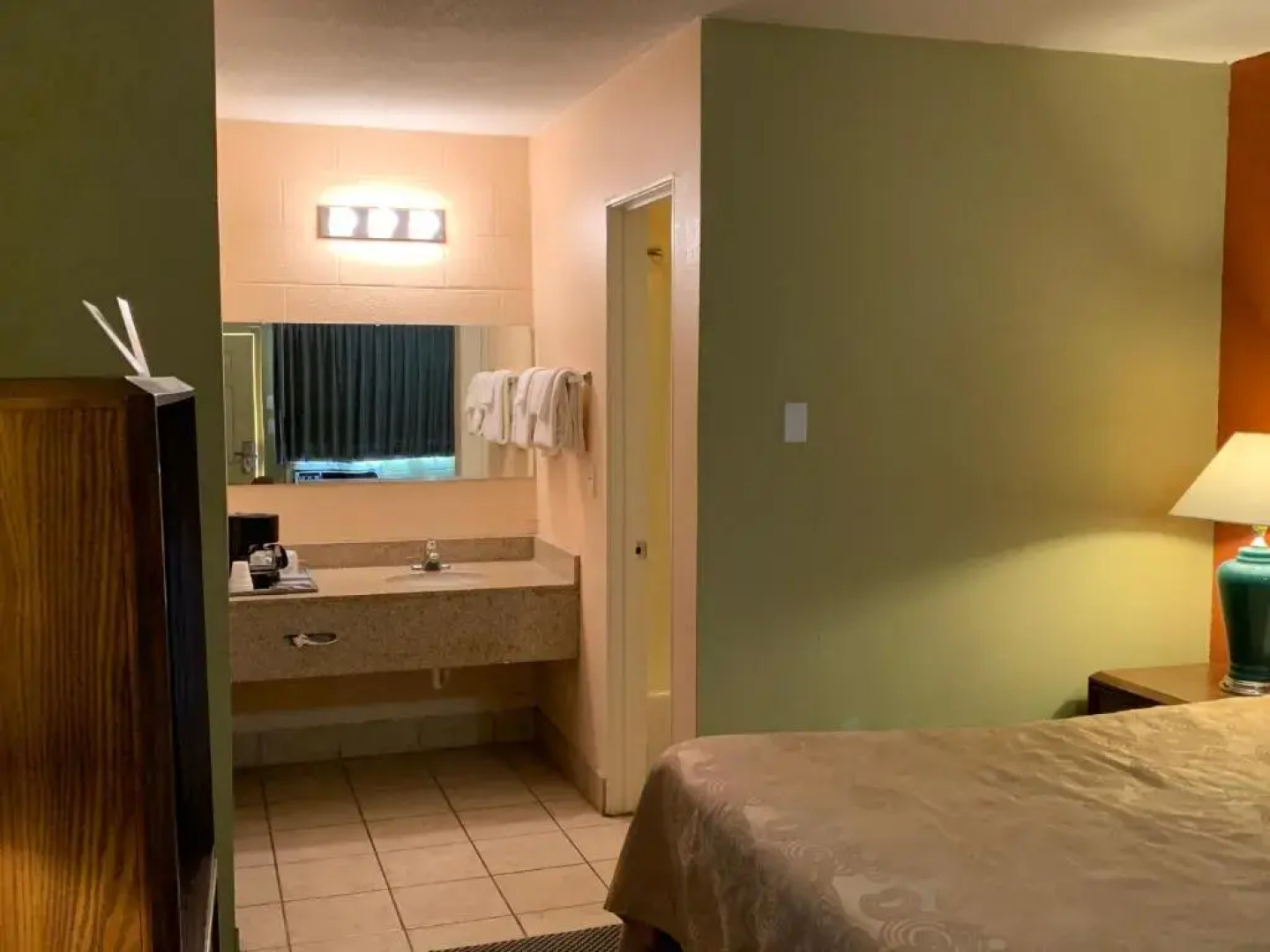 Americas Best Value Inn