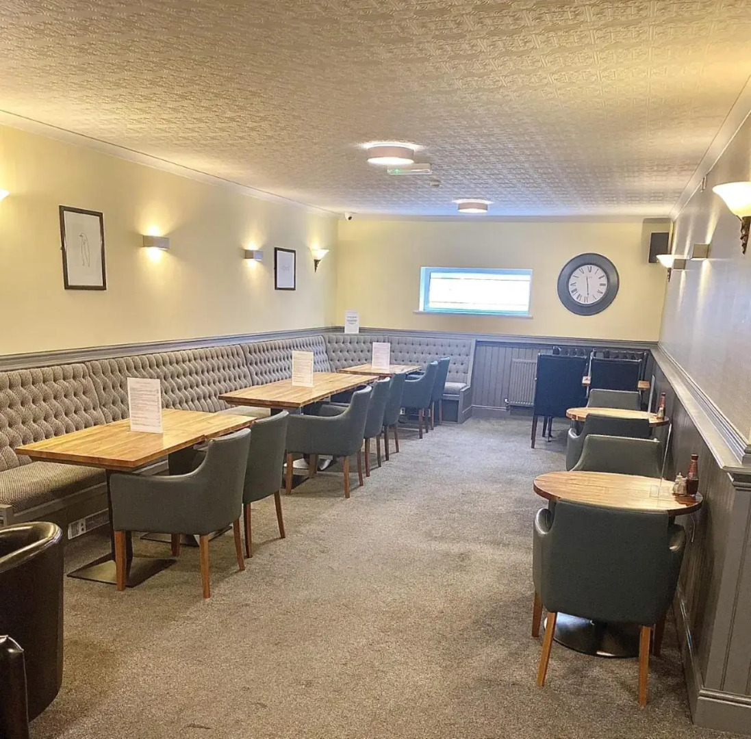 Jeffersons Hotel & Apartments