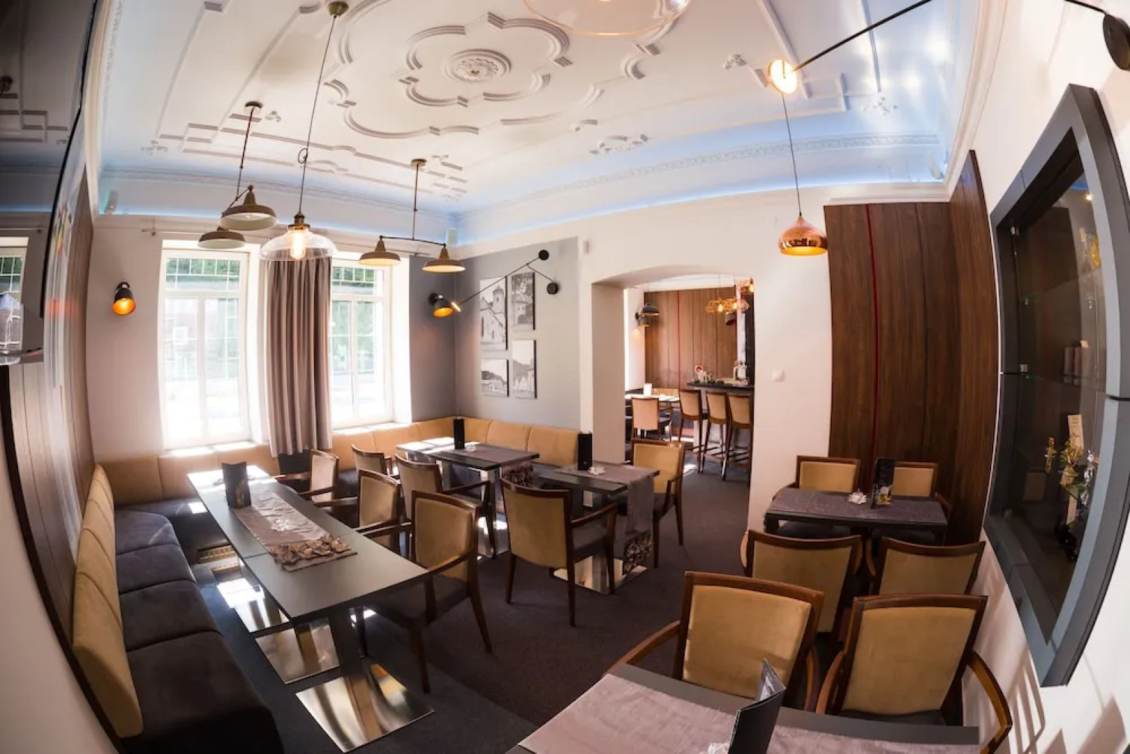 Kupele Cerveny Klastor Smerdzonka