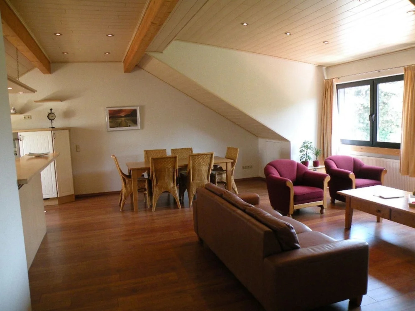 Large Apartment with Private Terrace near Kleve & Goch