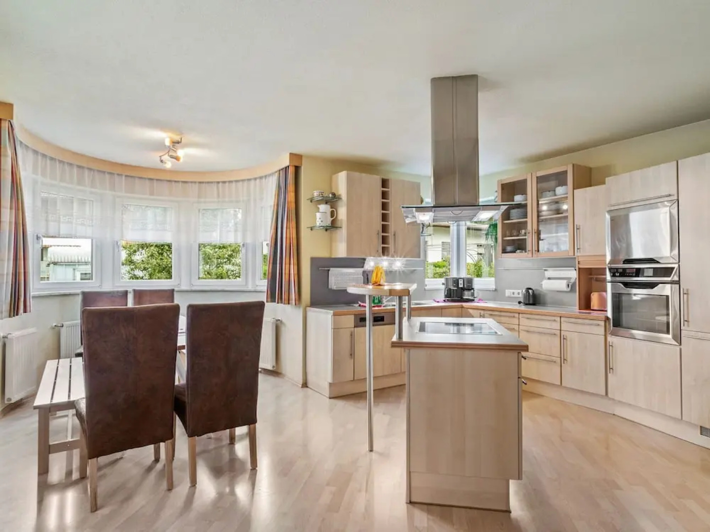 Luxury Villa with Private Terrace in Tarrenz