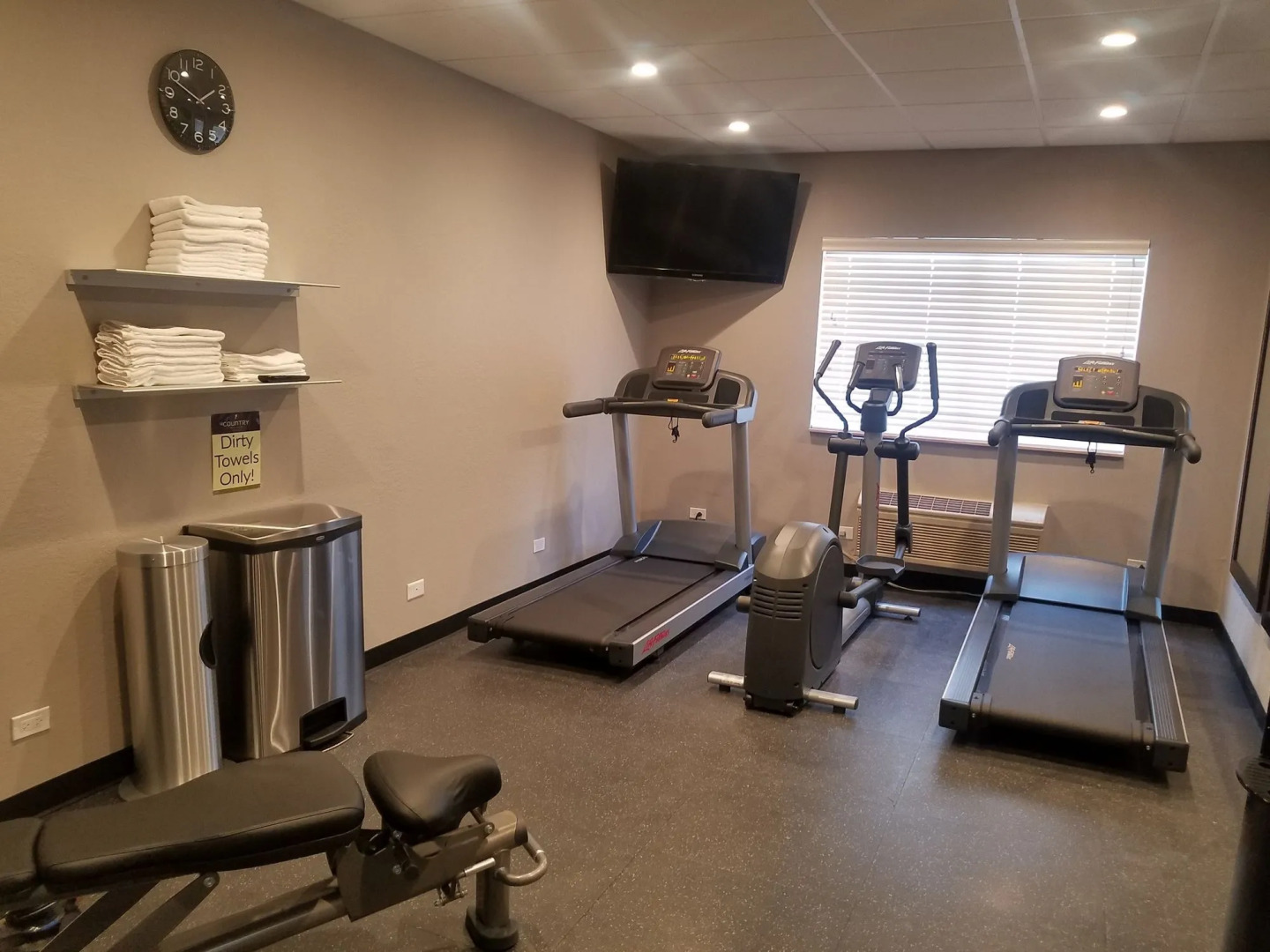 Country Inn & Suites by Radisson, Hoffman Estates, IL