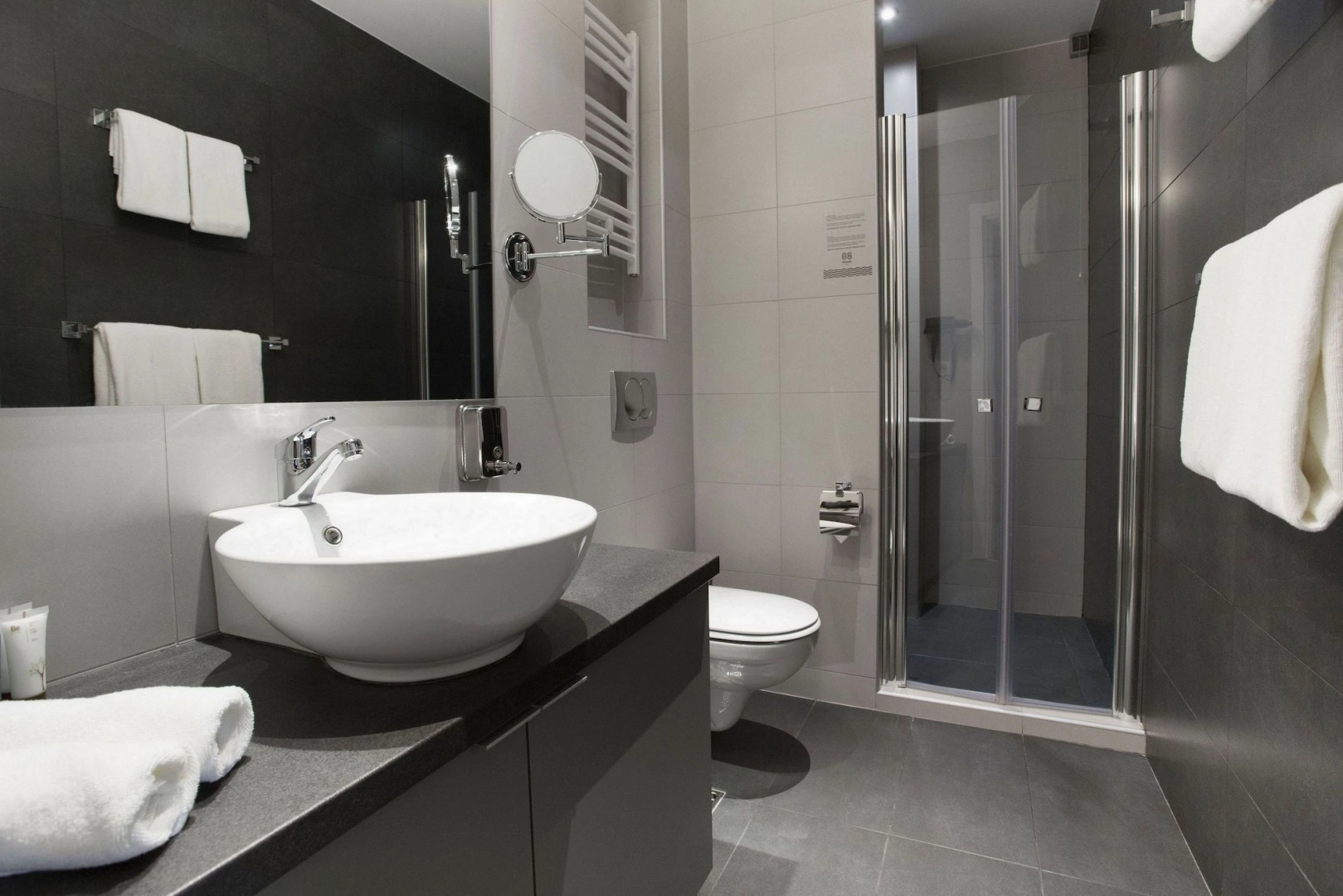 Отель Radisson RED Belgrade