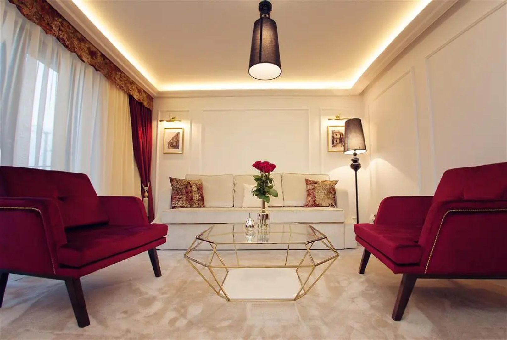 Hotel Golden Key 4 Stars Superior