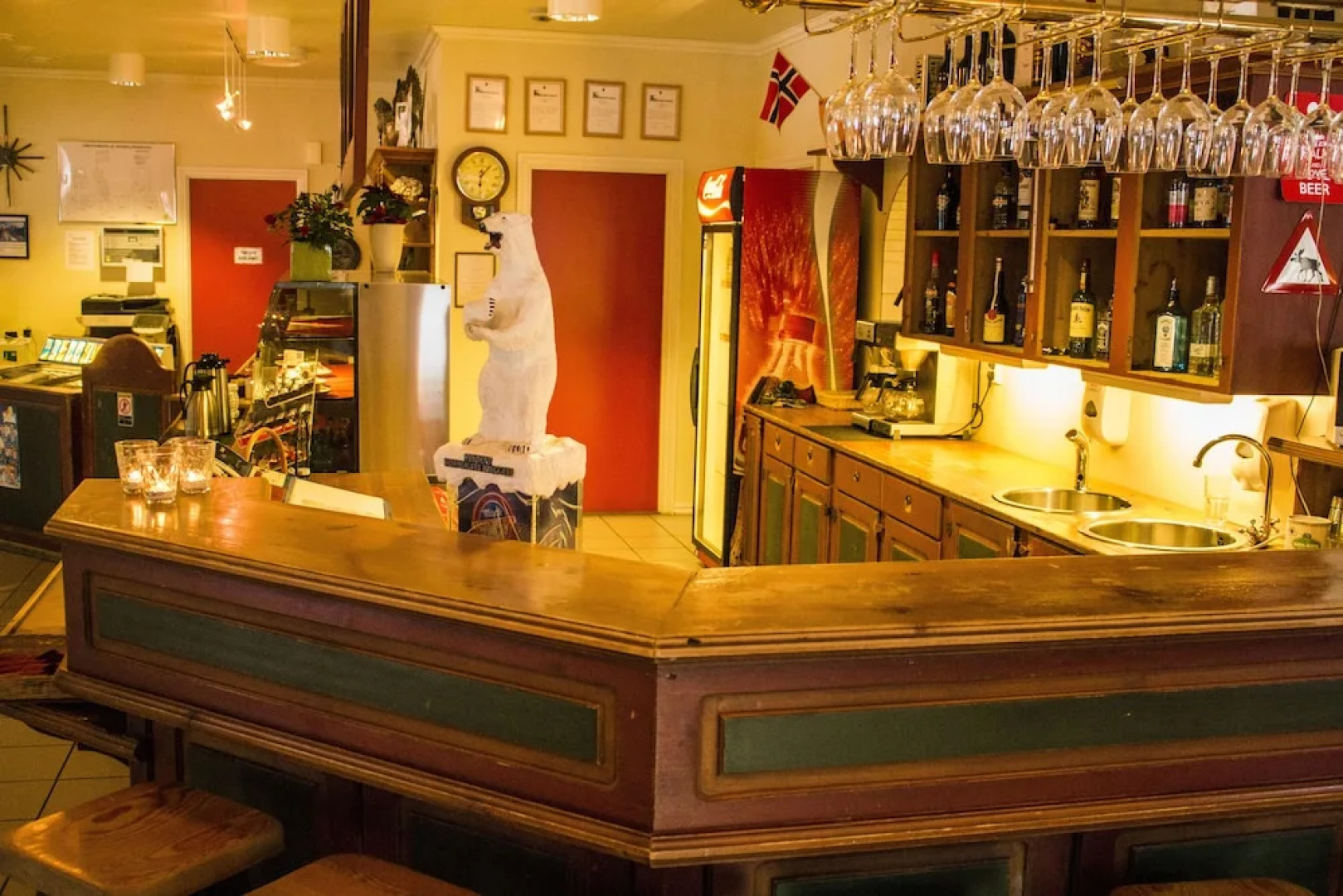 Tysfjord turistsenter AS