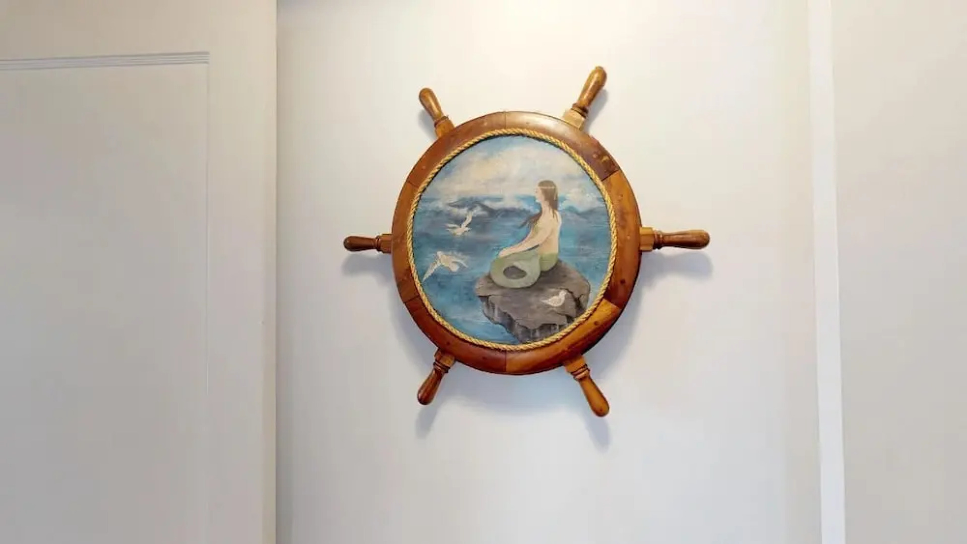 Woodley Beach House 2 Bedrooms 2 Bathrooms Home