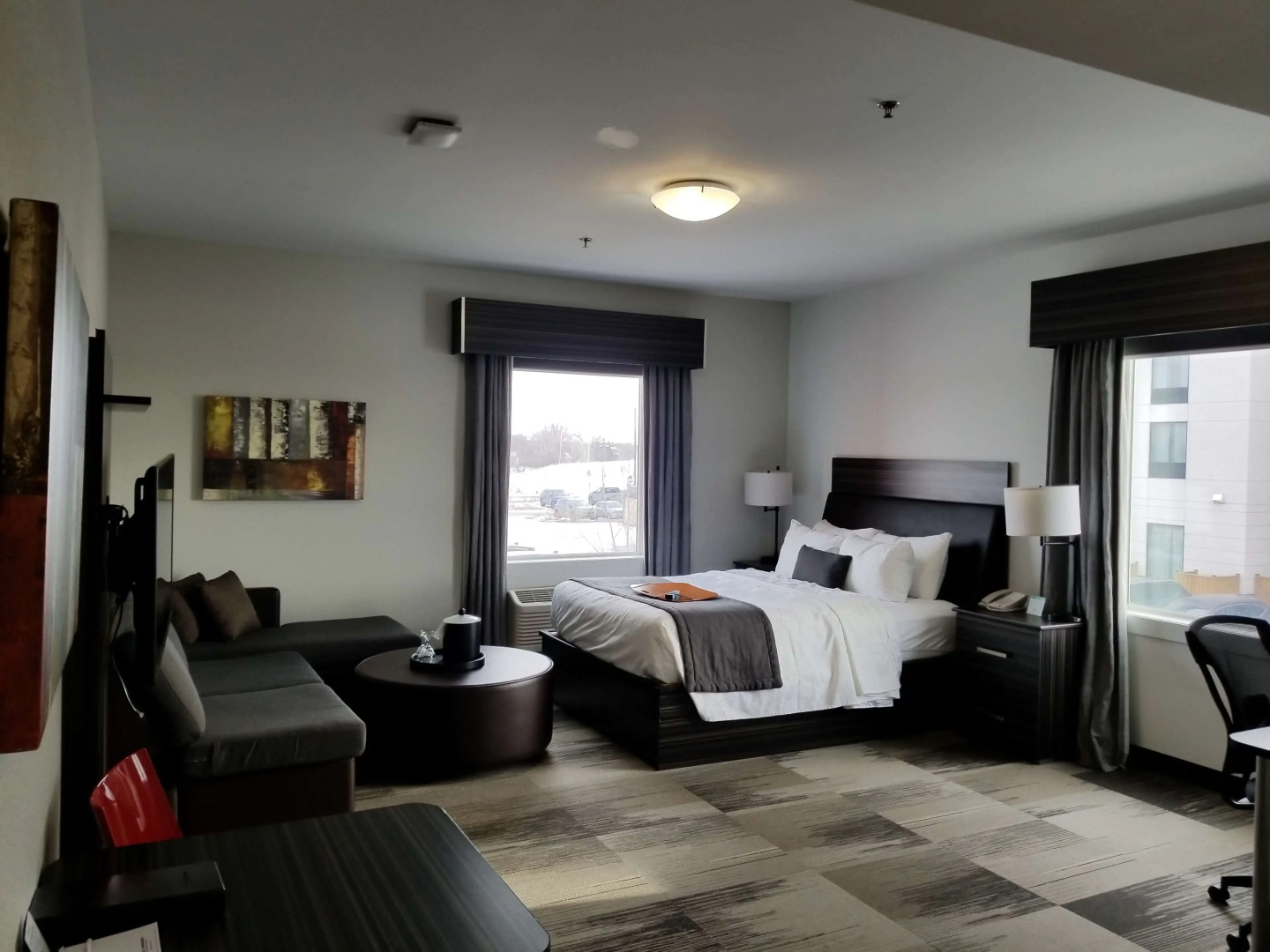 Best Western Plus Airport Inn & Suites