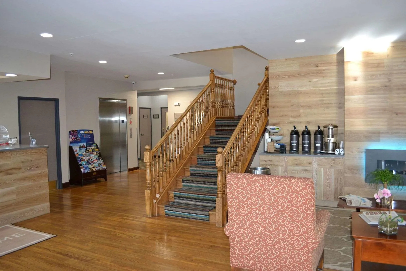 Country Inn & Suites by Radisson, Gurnee, IL