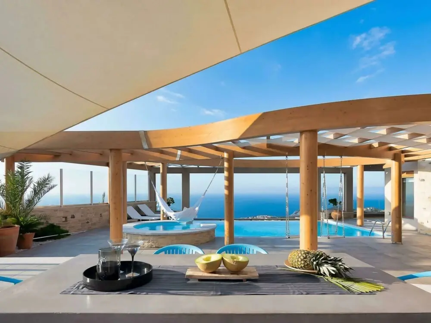 Luxury Villa With Heated Pool, Hamam, Hydromassage, Billiard, 700m to the Beach