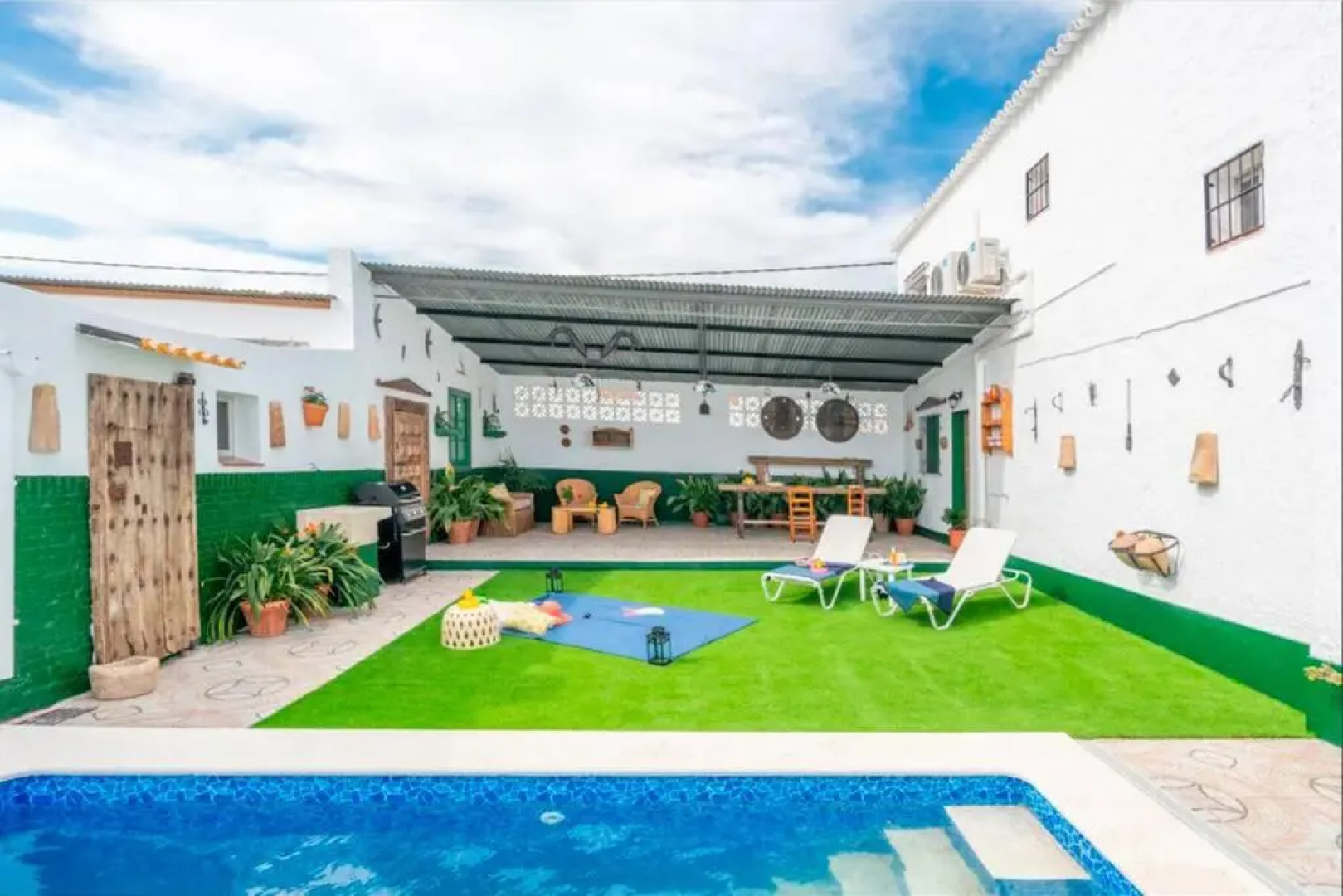 Villa Zalea Real -SUPER ideal Grupos, Piscina !