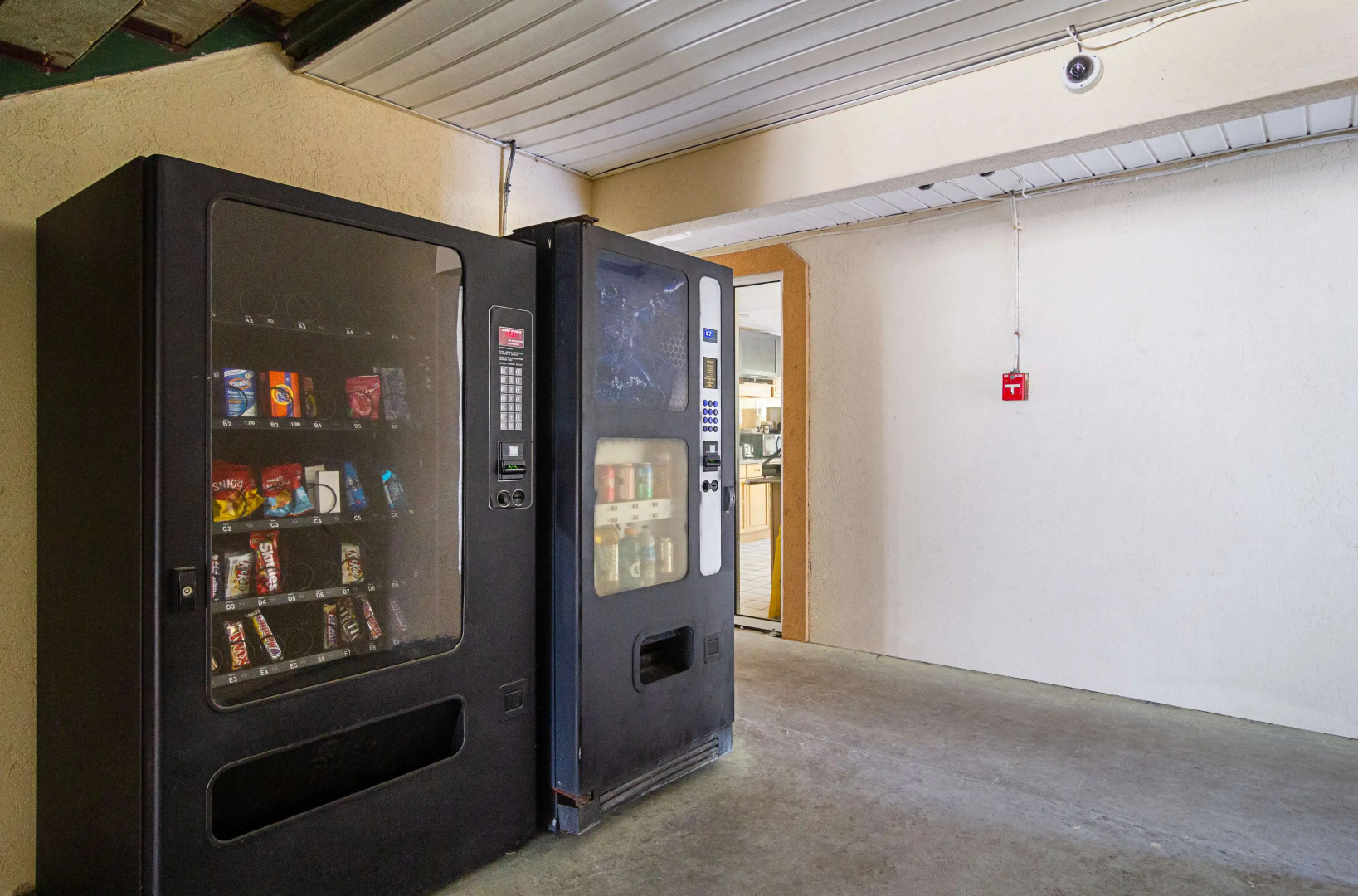 Super 8 by Wyndham Darien