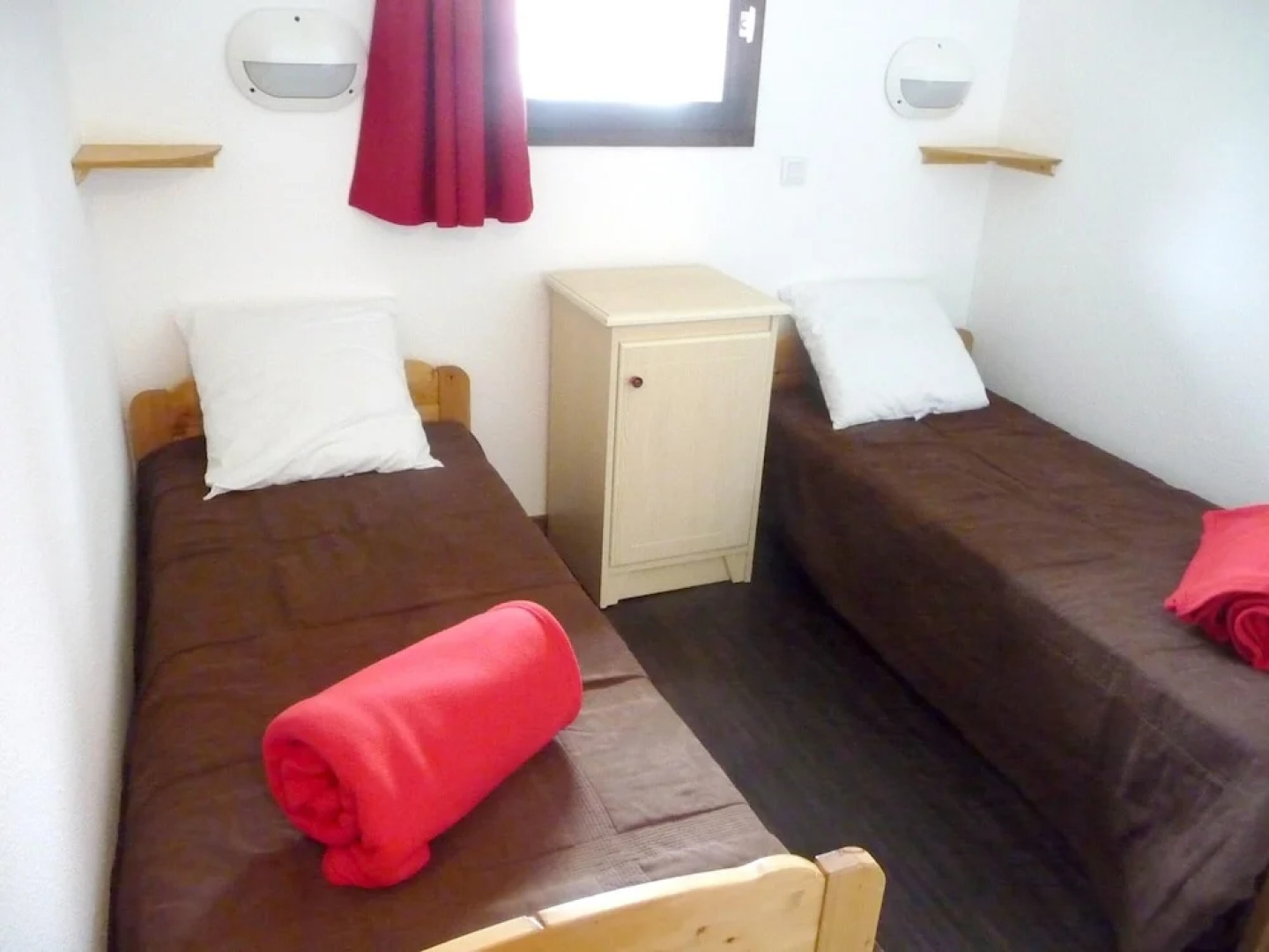 Apartment With 2 Bedrooms in Villarodin-bourget, With Wonderful Mountain View and Furnished Balcony - 100 m From the Slopes