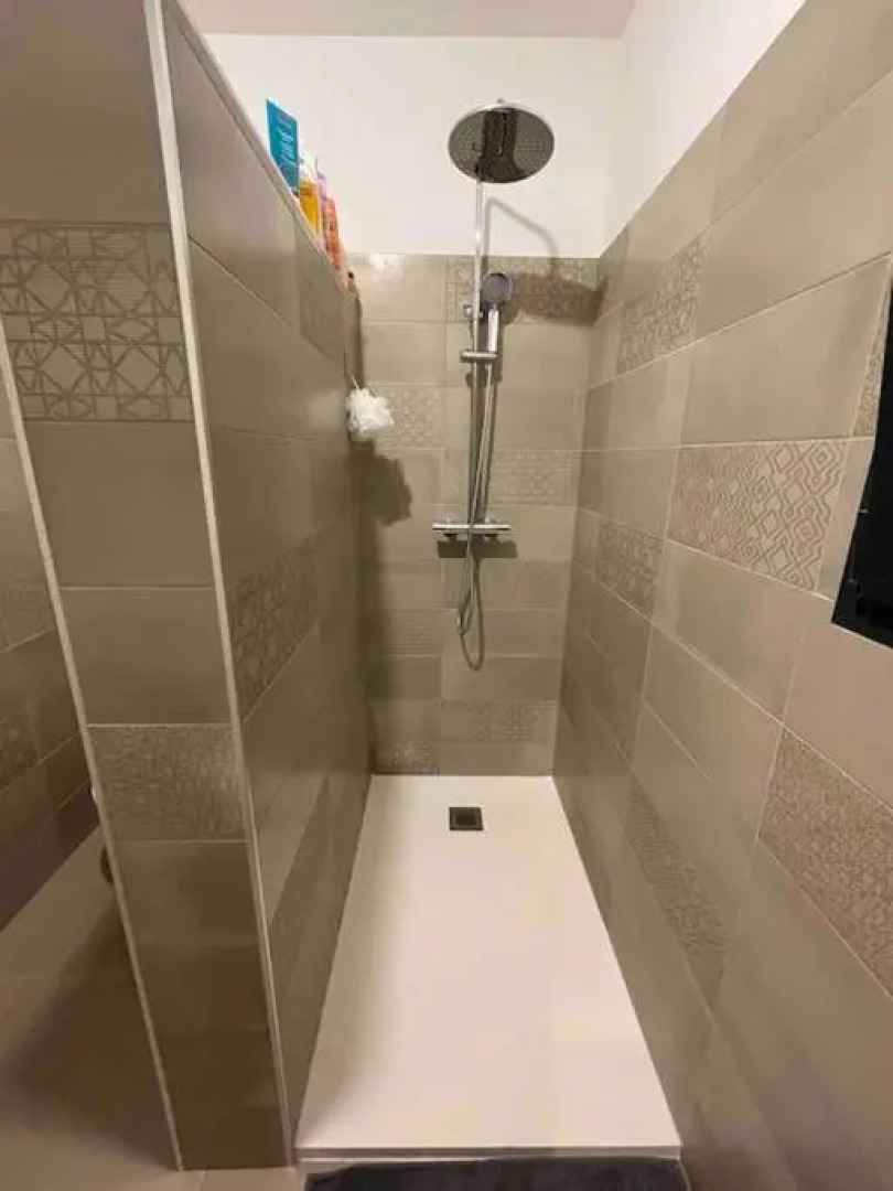 Grand T2 avec parking gratuit