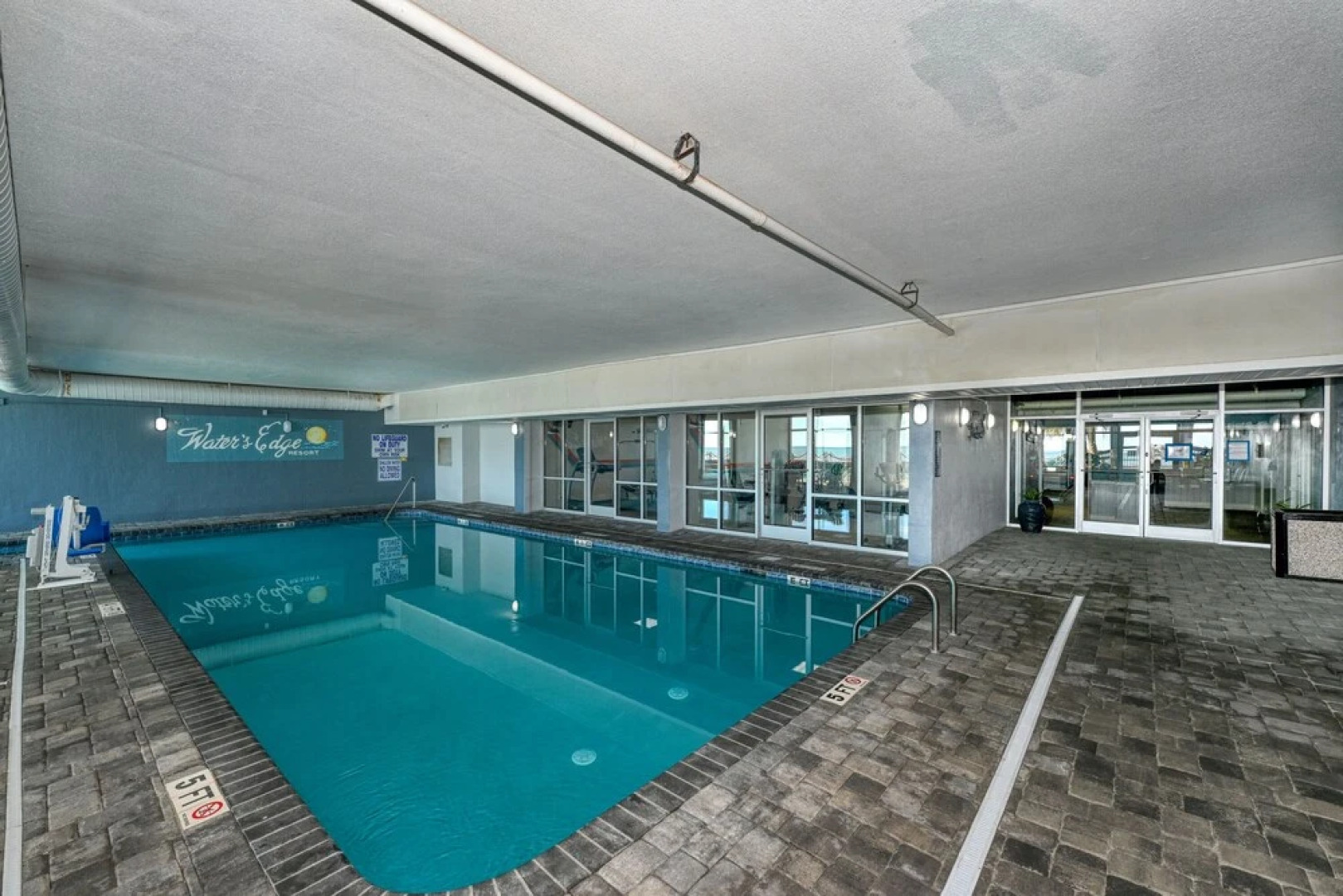 0804 Waters Edge Resort 1 Bedroom Condo by RedAwning