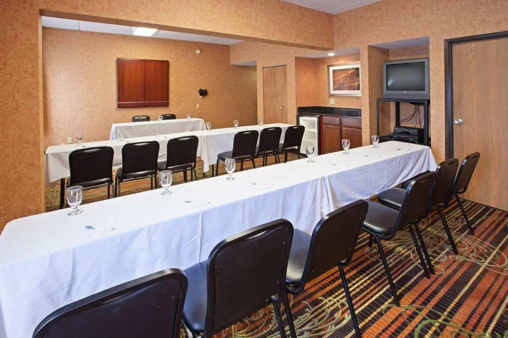 Hampton Inn by Hilton Youngstown-West I-80