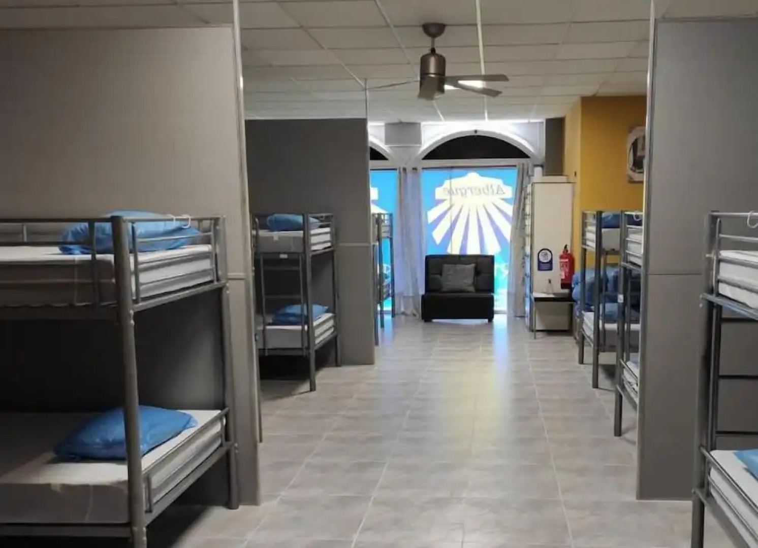 Albergue Arraigos - Hostel