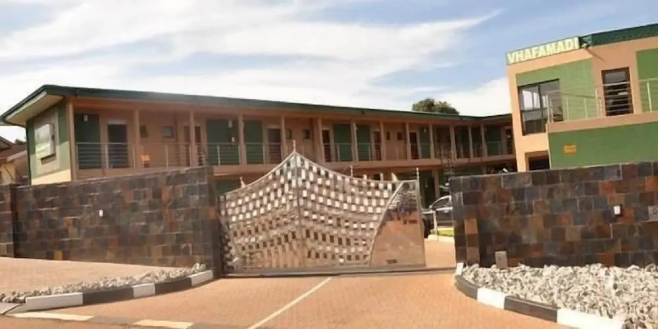 Vhafamadi Bed and Breakfast