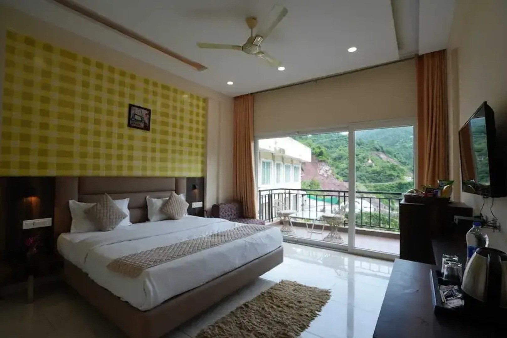 Royal suites Chakki Morh