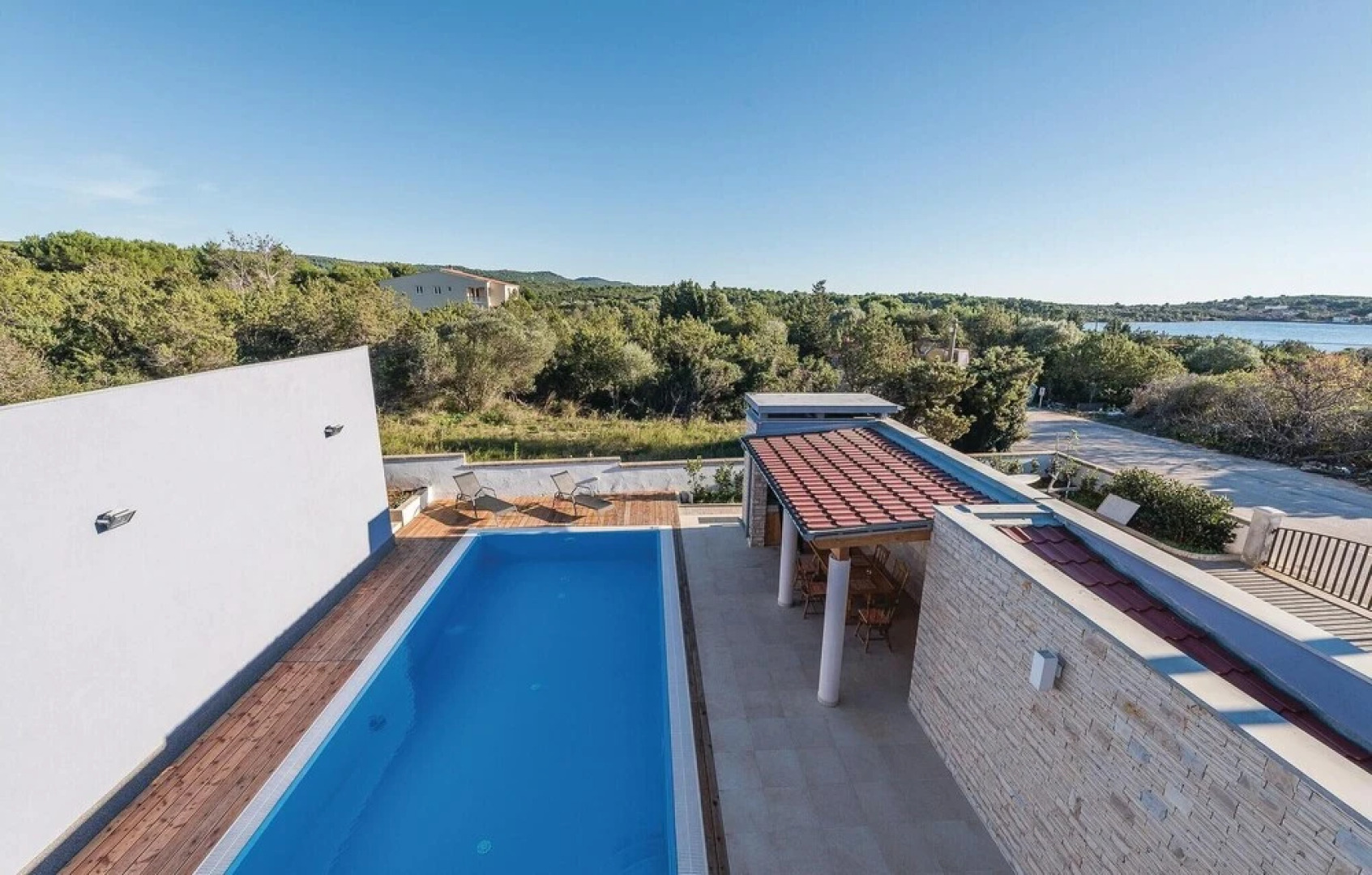 Stunning Home in Veli Rat With Wifi and 2 Bedrooms