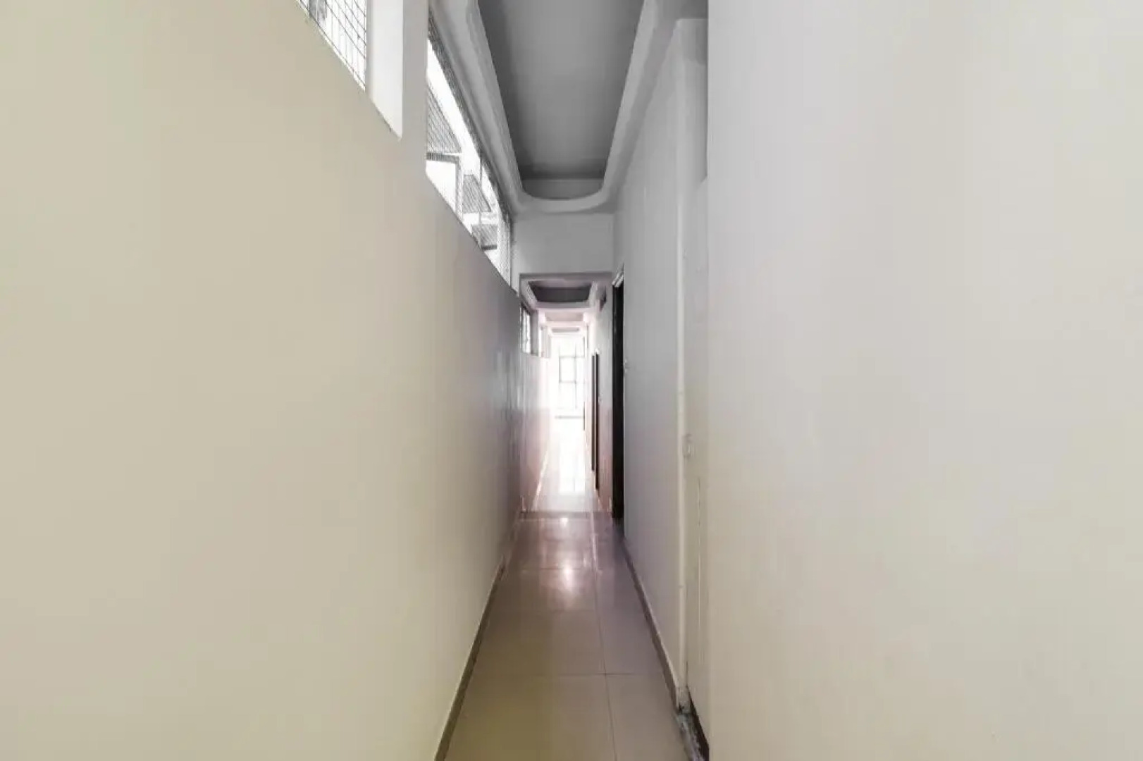 Hotel Sri Hari by OYO Rooms