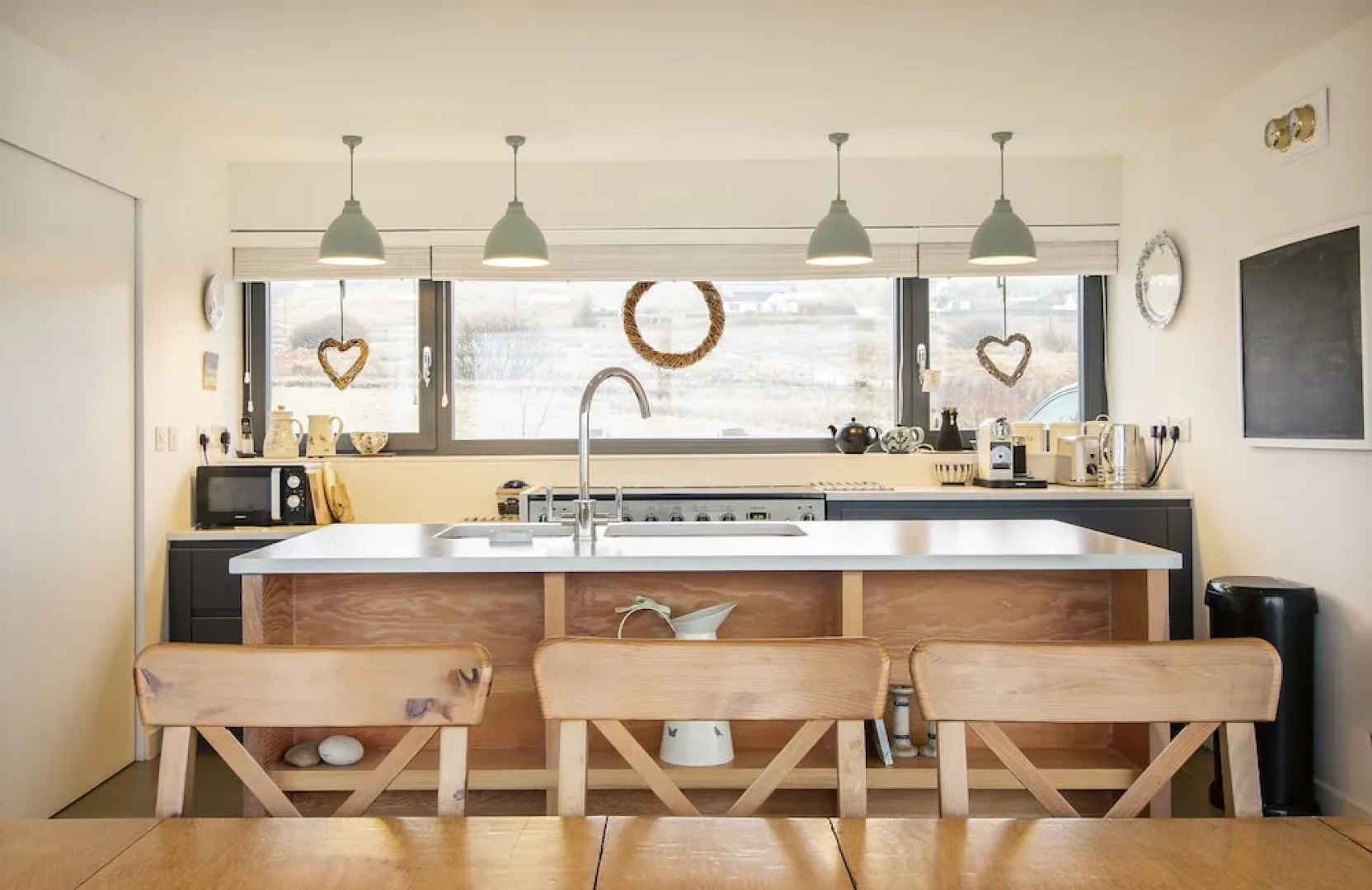 Solas, Ormiscaig, Luxury Coastal Retreat