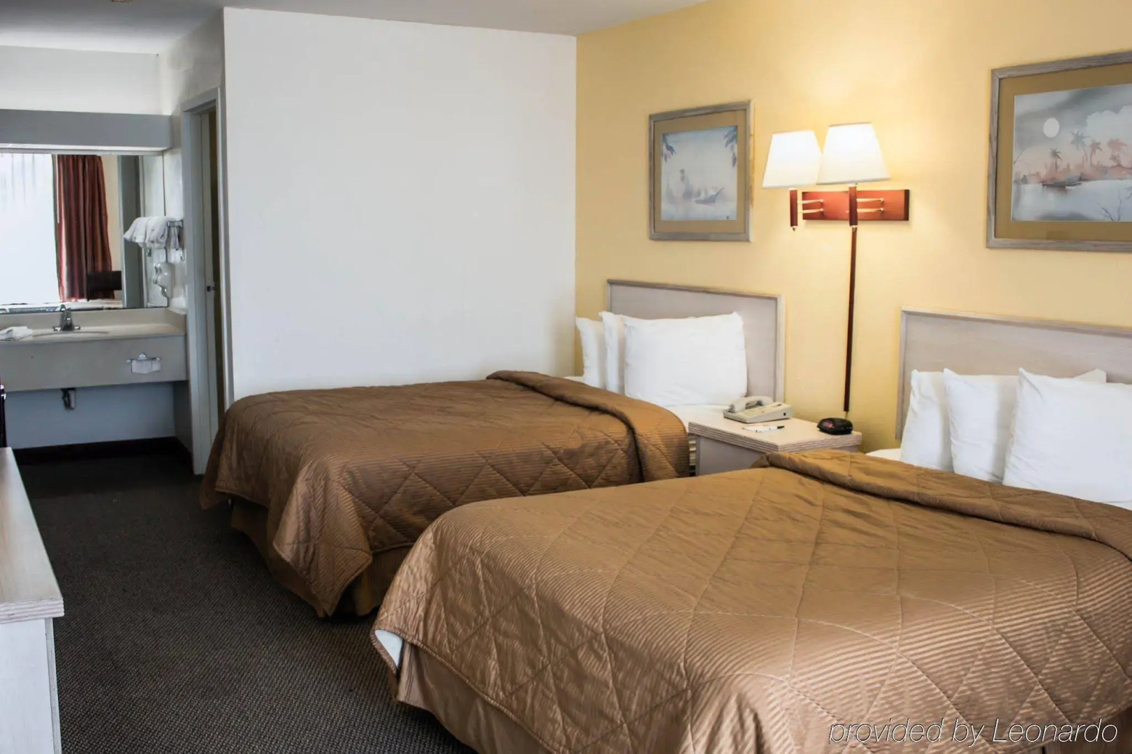 Quality Inn & Suites St Augustine Beach Area