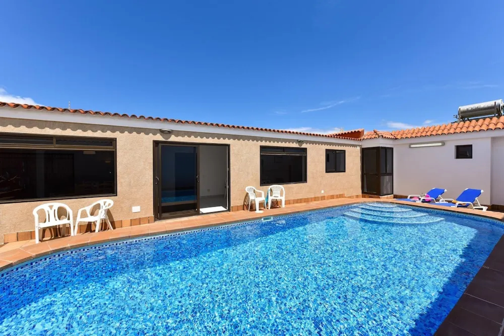 Casa La Marina Playa del Hombre NR With Pool