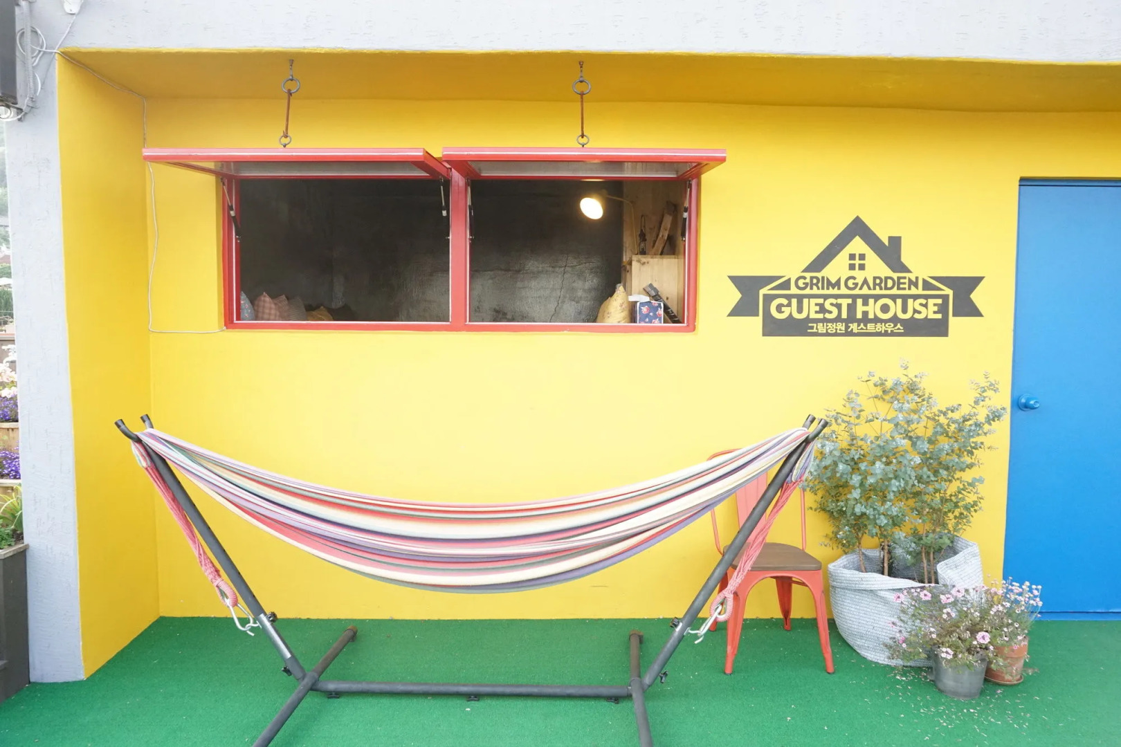 Grim Garden Guest House