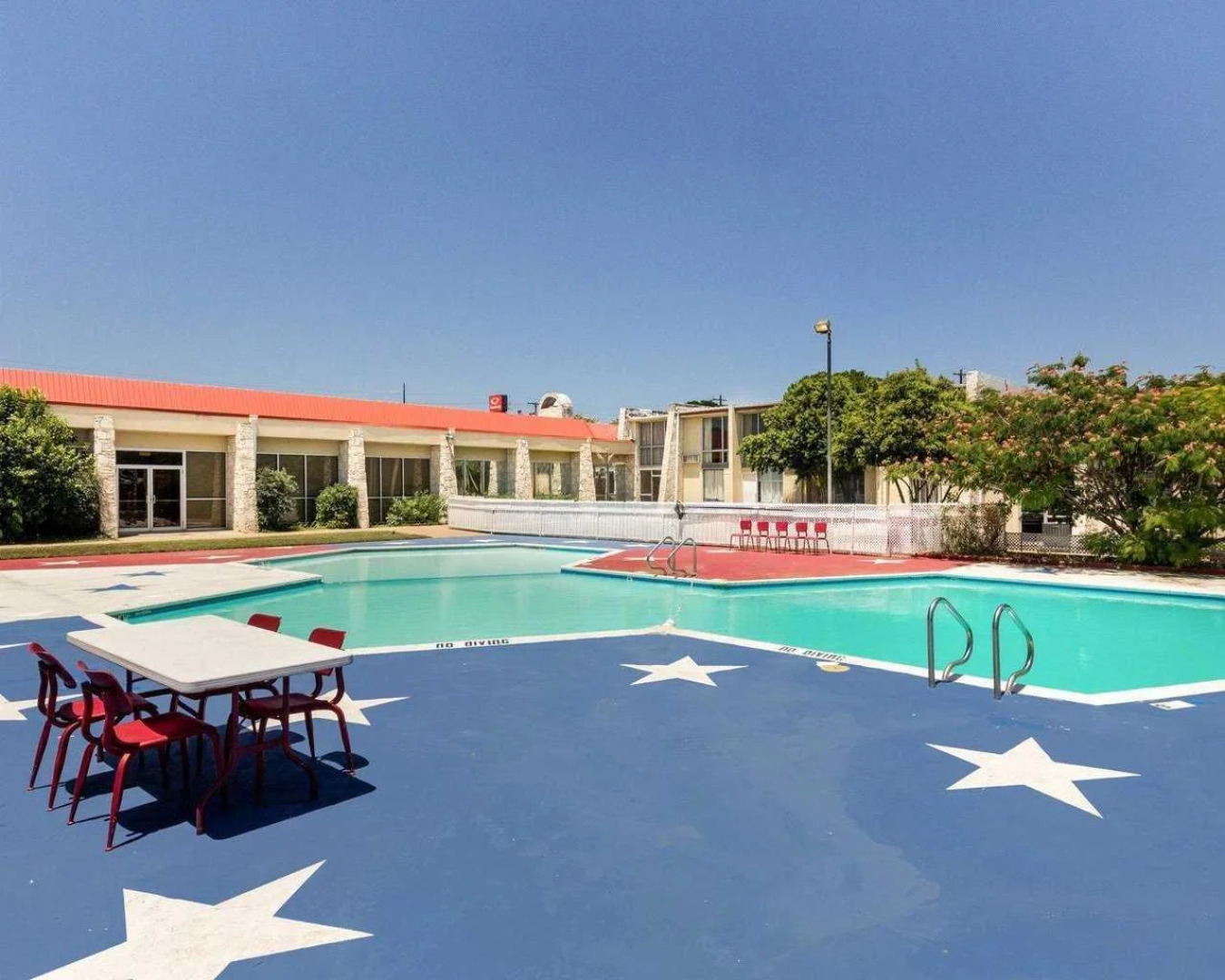 Econo Lodge Kerville