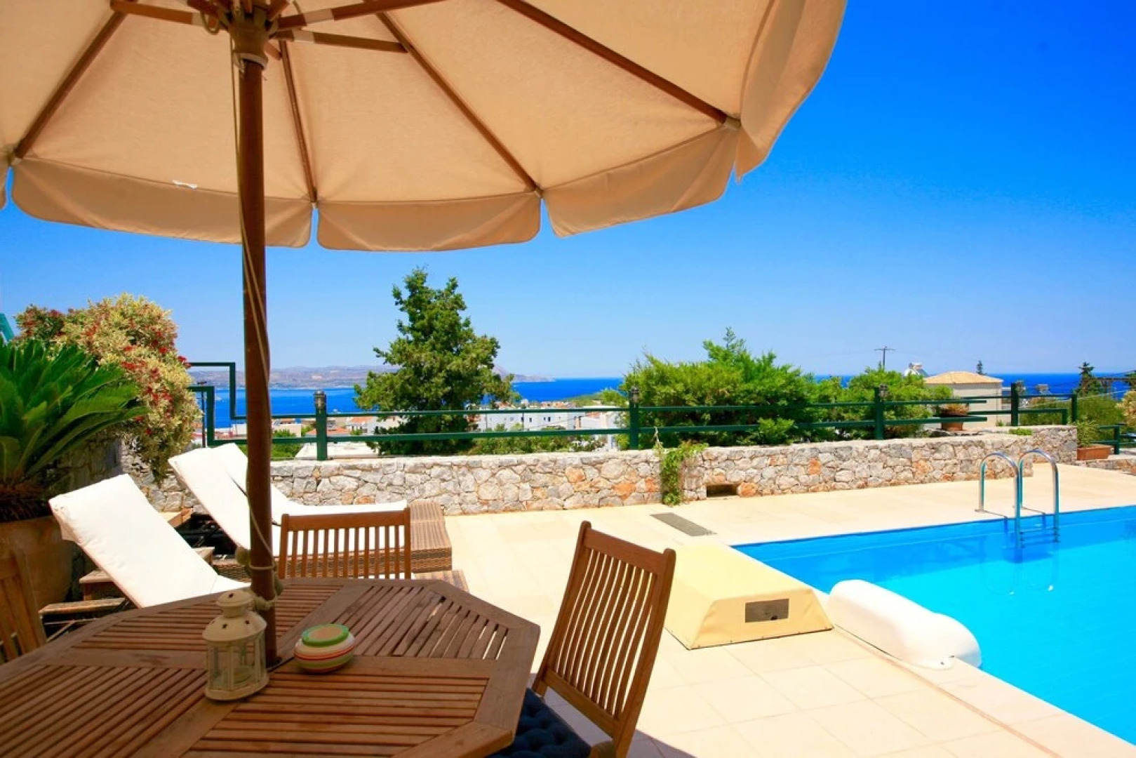 Aphrodite Villa