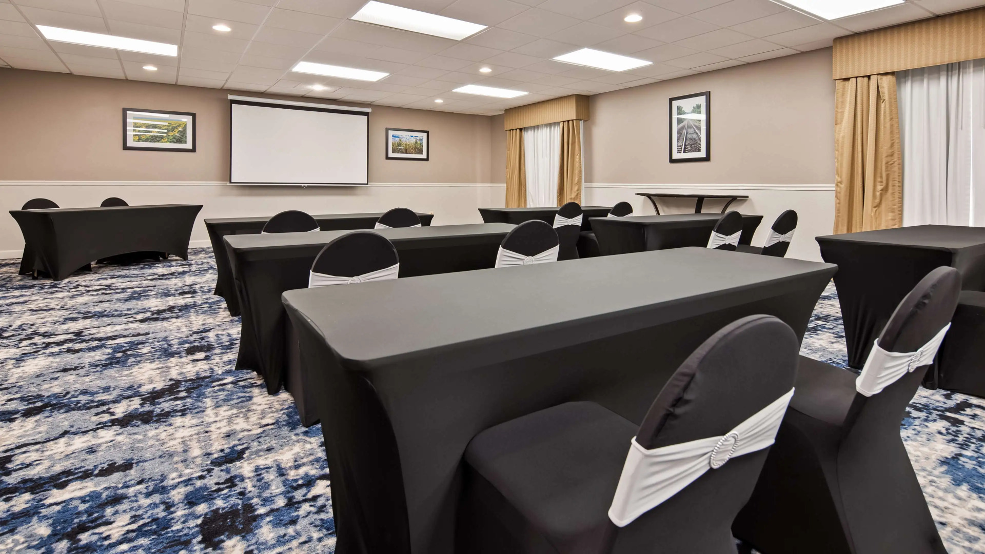 Best Western Plus Kansas City Airport-KCI East