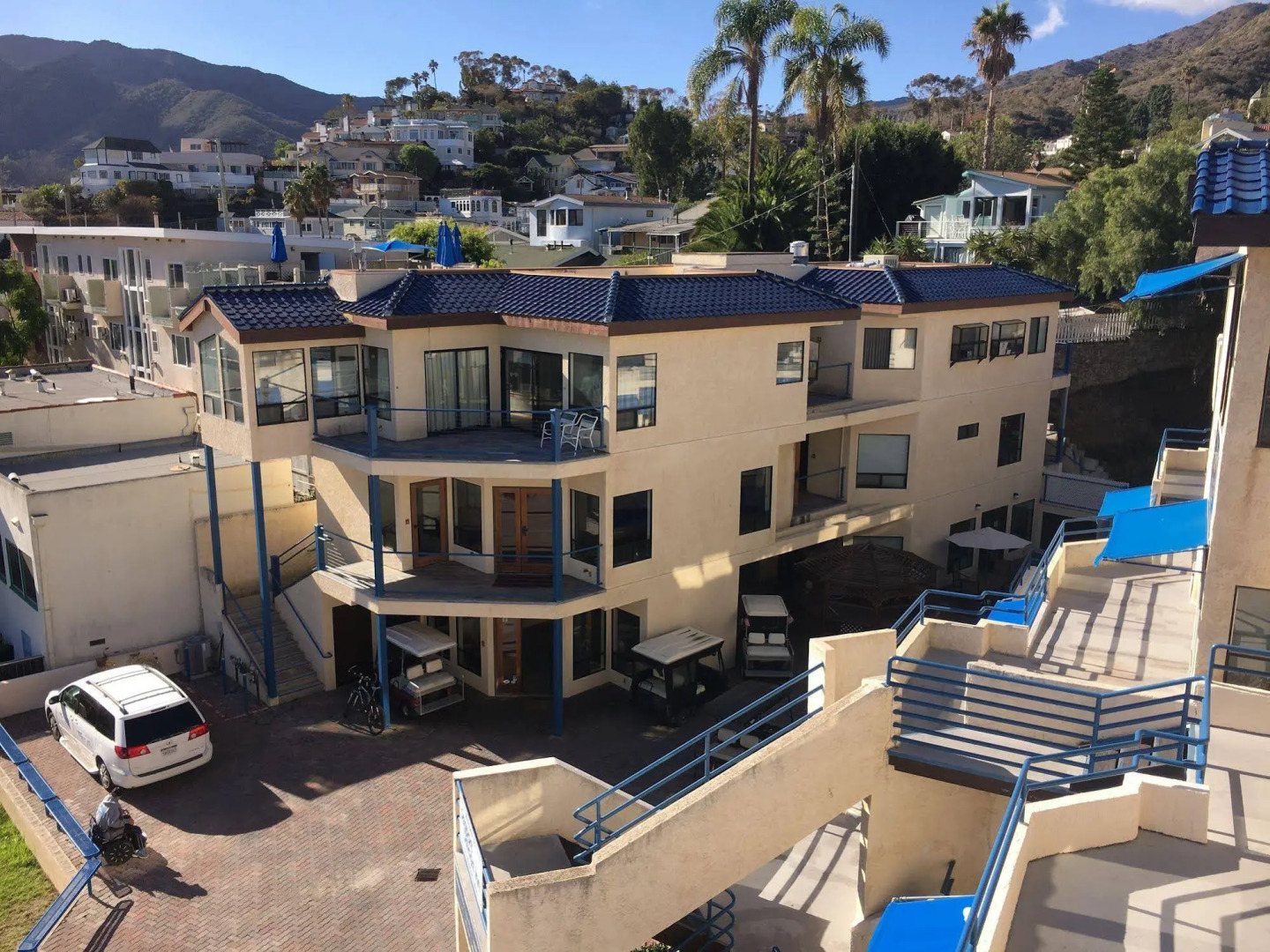 Seaport Village Inn Avalon