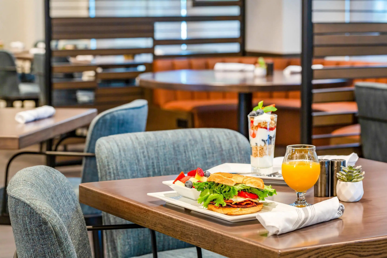 Cambria Hotel New Haven University Area