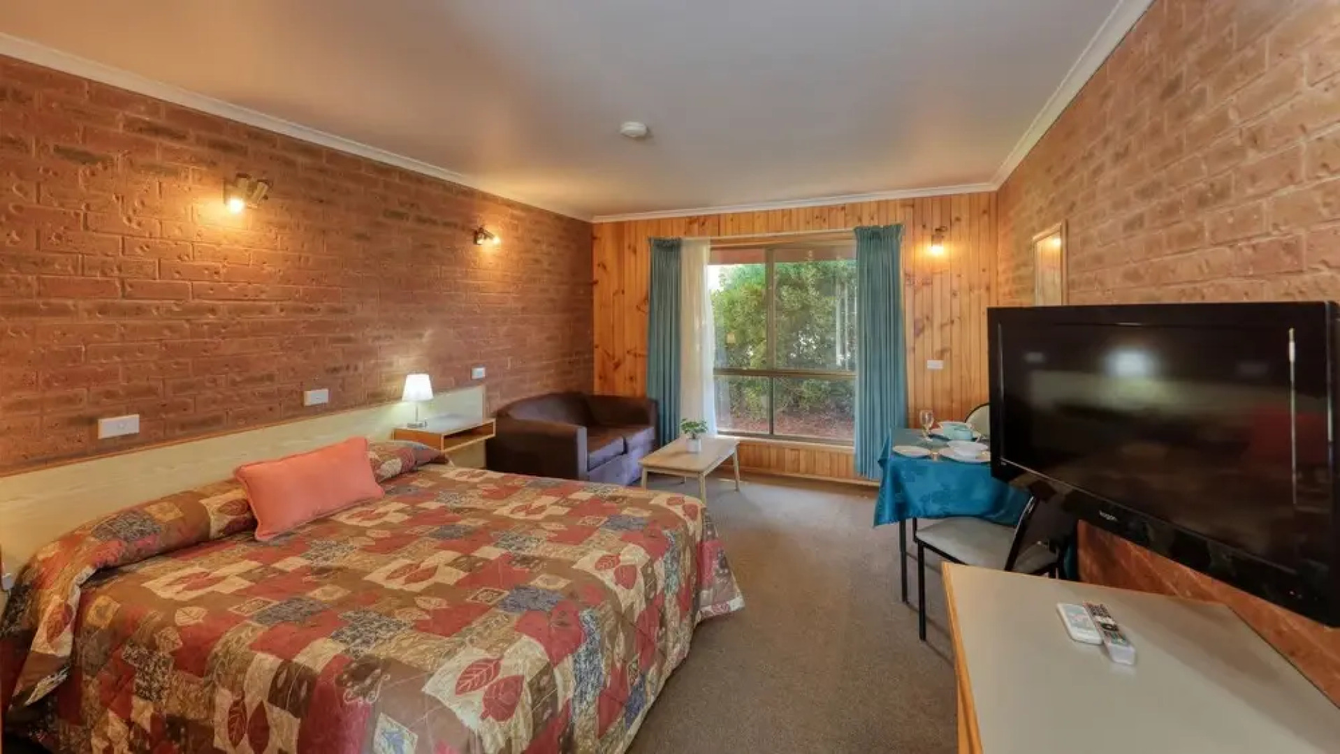 Country Roads Motor Inn Narrandera