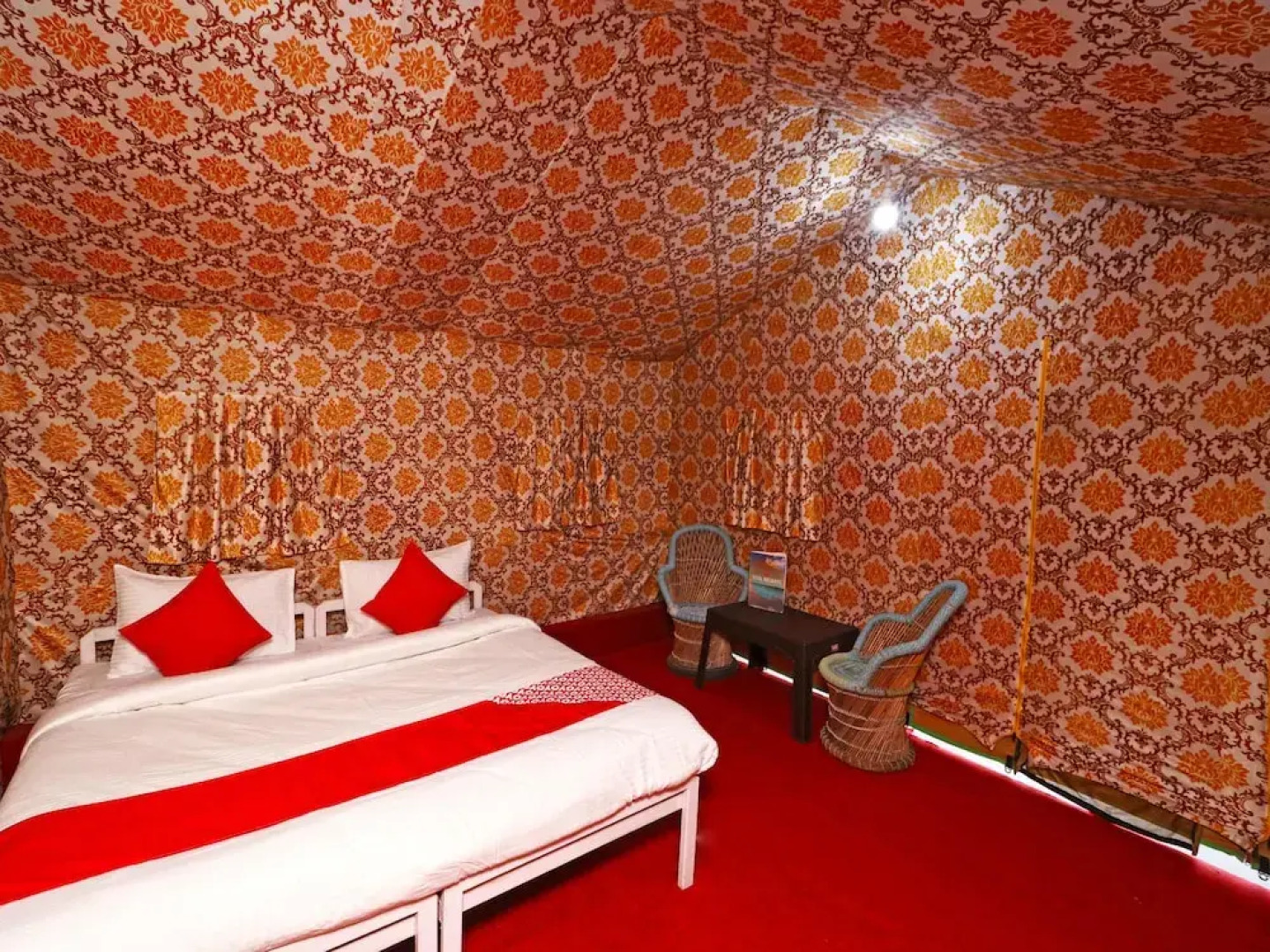 Yoyo Moonlight By OYO Rooms