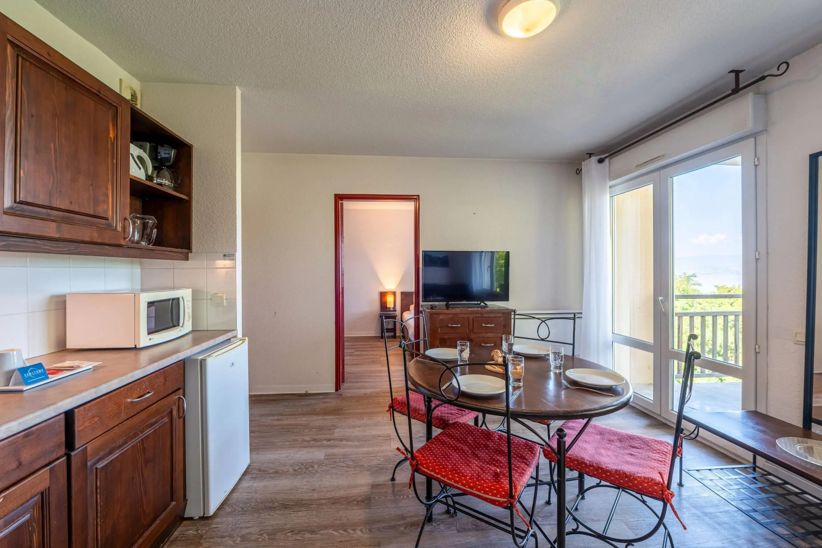 Zenitude Hotel-Residences Les Terrasses du Lac